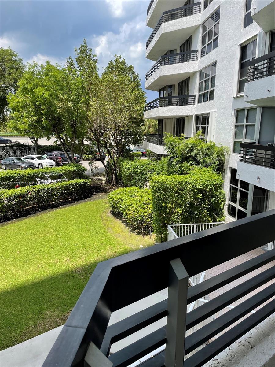 Enjoy living at prestigious Mystic Pointe in this bright, Spacious, Split floor plan, 2 bedrooms/2 bathrooms apartment with garden views. Can be rented furnish or unfurnished,Upgraded kitchen with stainless steel appliances and cabinetry. Newer washer and Dryer,wide Balcony, one assigned Parking space,1 storage,valet, concierge, GYM, Pool, Social room, Game room, tennis courts, jacuzzi,Sauna, 24 hr. Security, Gated complex, Close to Aventura Mall and Sunny Island Beach,Association requires 700 credit score,