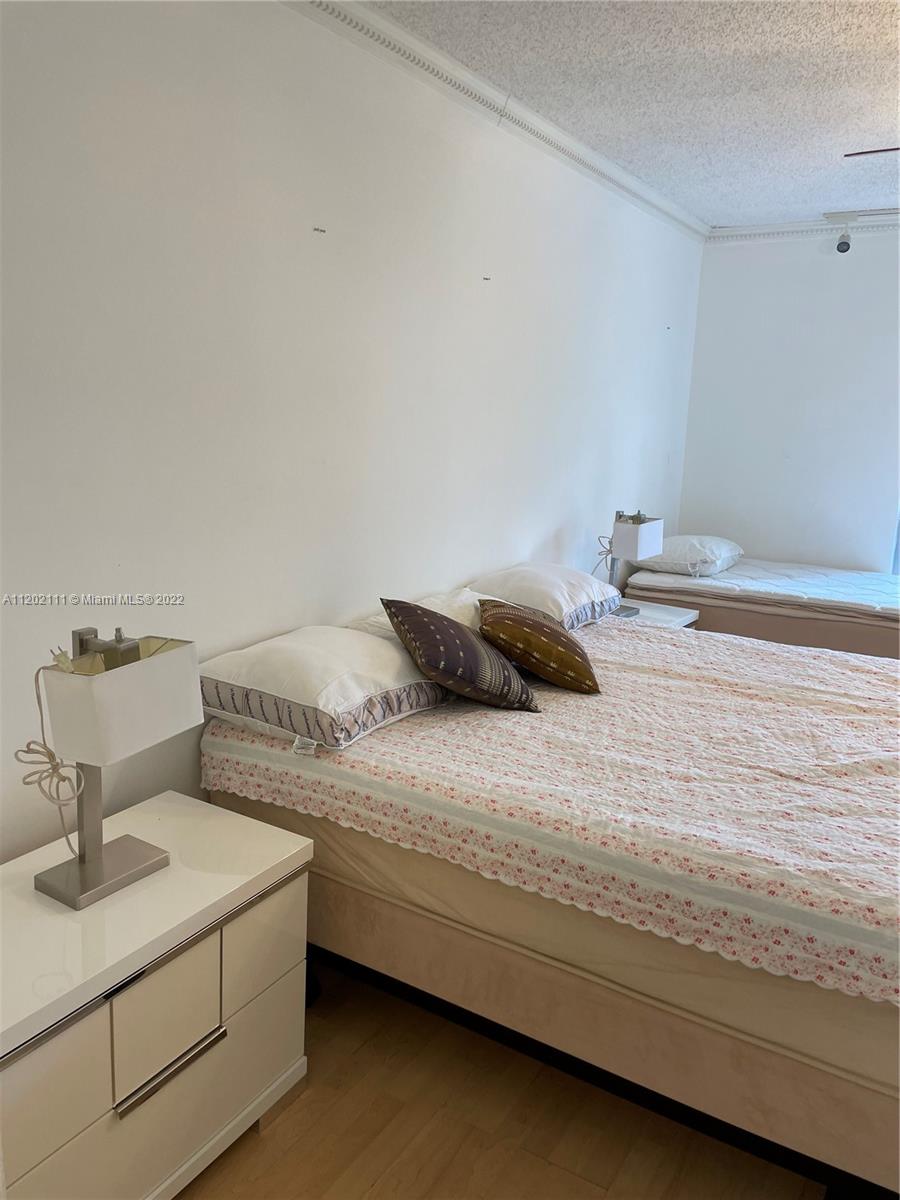 MYSTIC POINTE TOWER 600 C - Residential Lease
