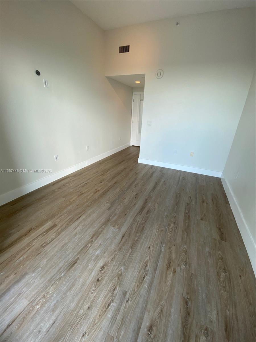 VUE AT BRICKELL CONDO - Residential Lease