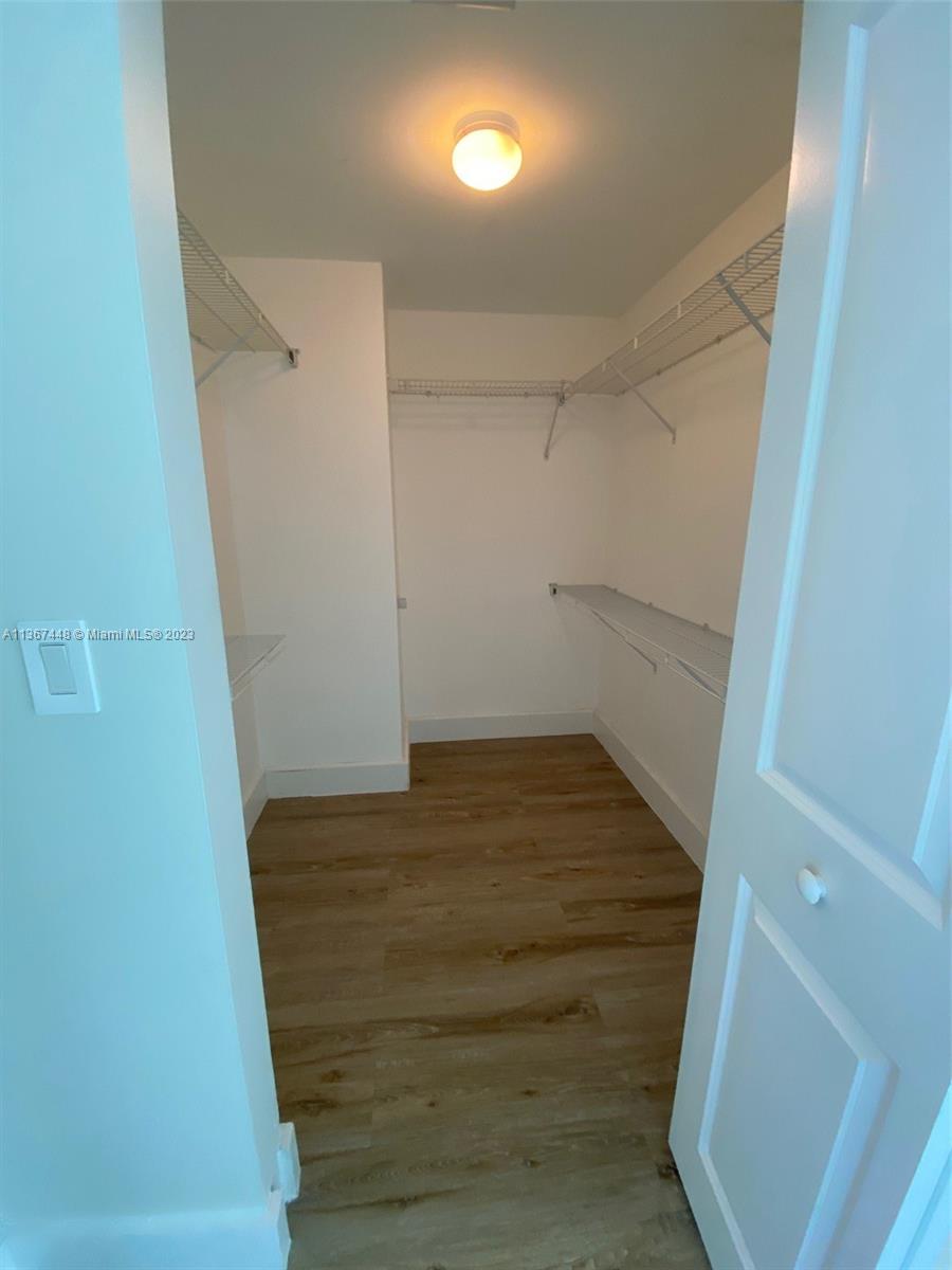 VUE AT BRICKELL CONDO - Residential Lease