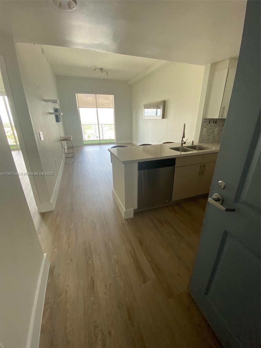 VUE AT BRICKELL CONDO - Residential Lease