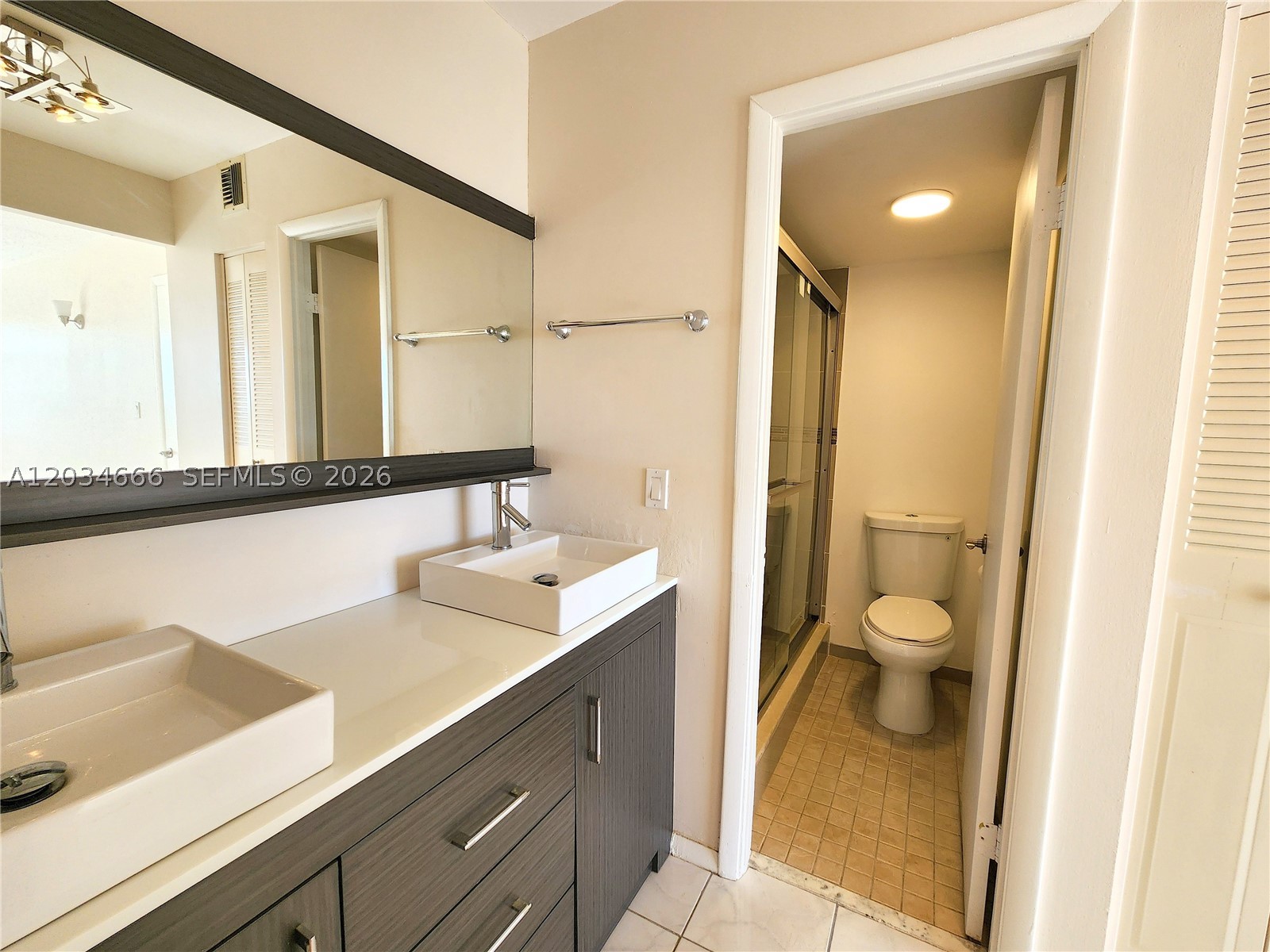 CRESTVIEW TOWERS CONDO - Residential