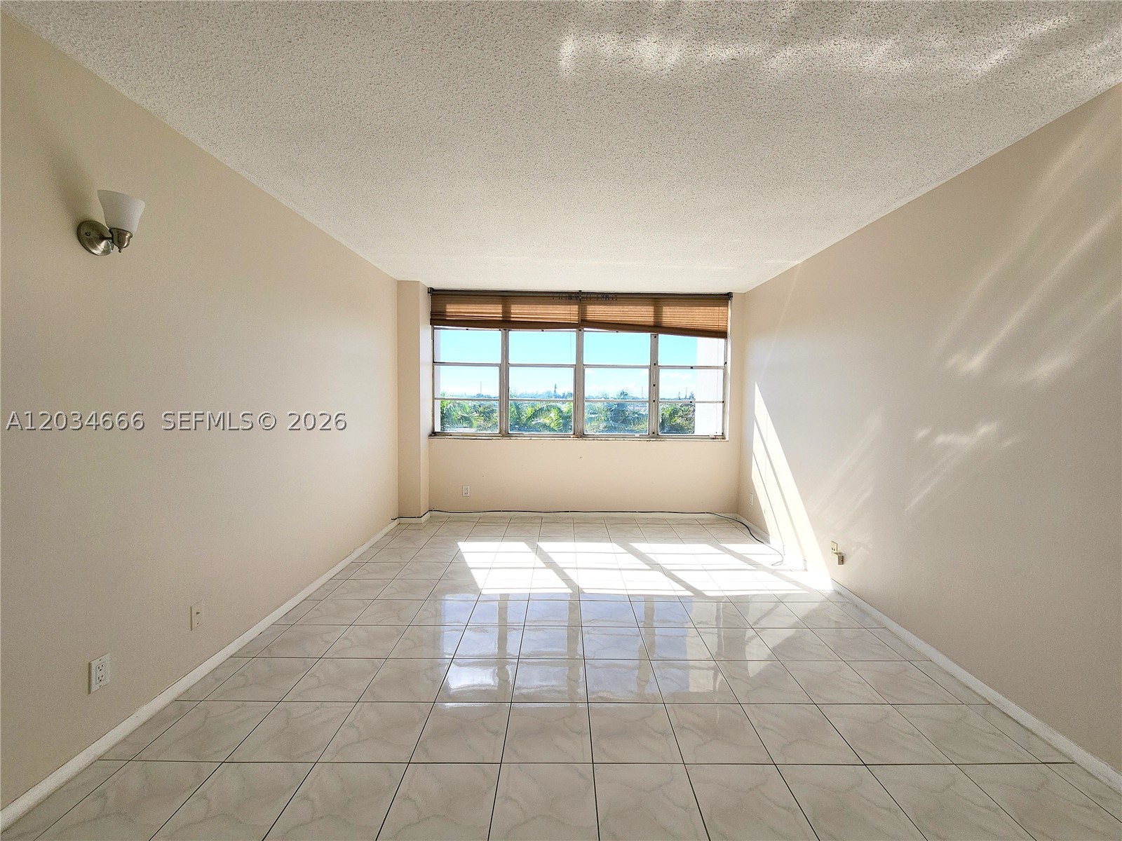 CRESTVIEW TOWERS CONDO - Residential