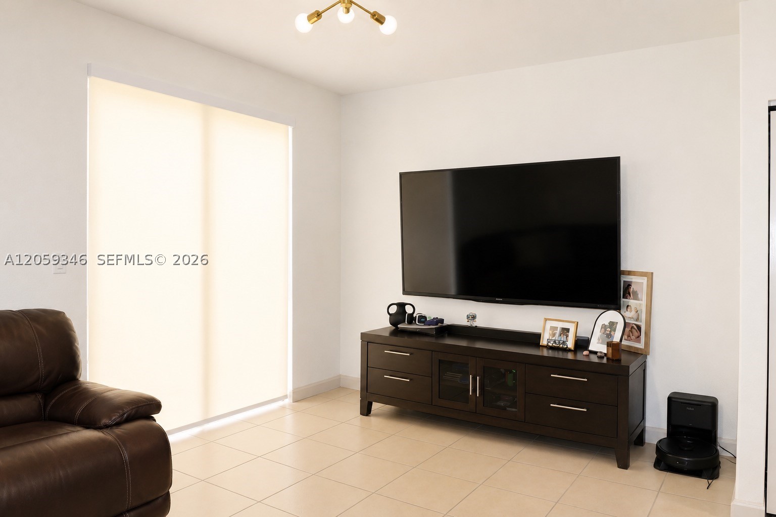 FIJI CONDO NO 1 - Residential