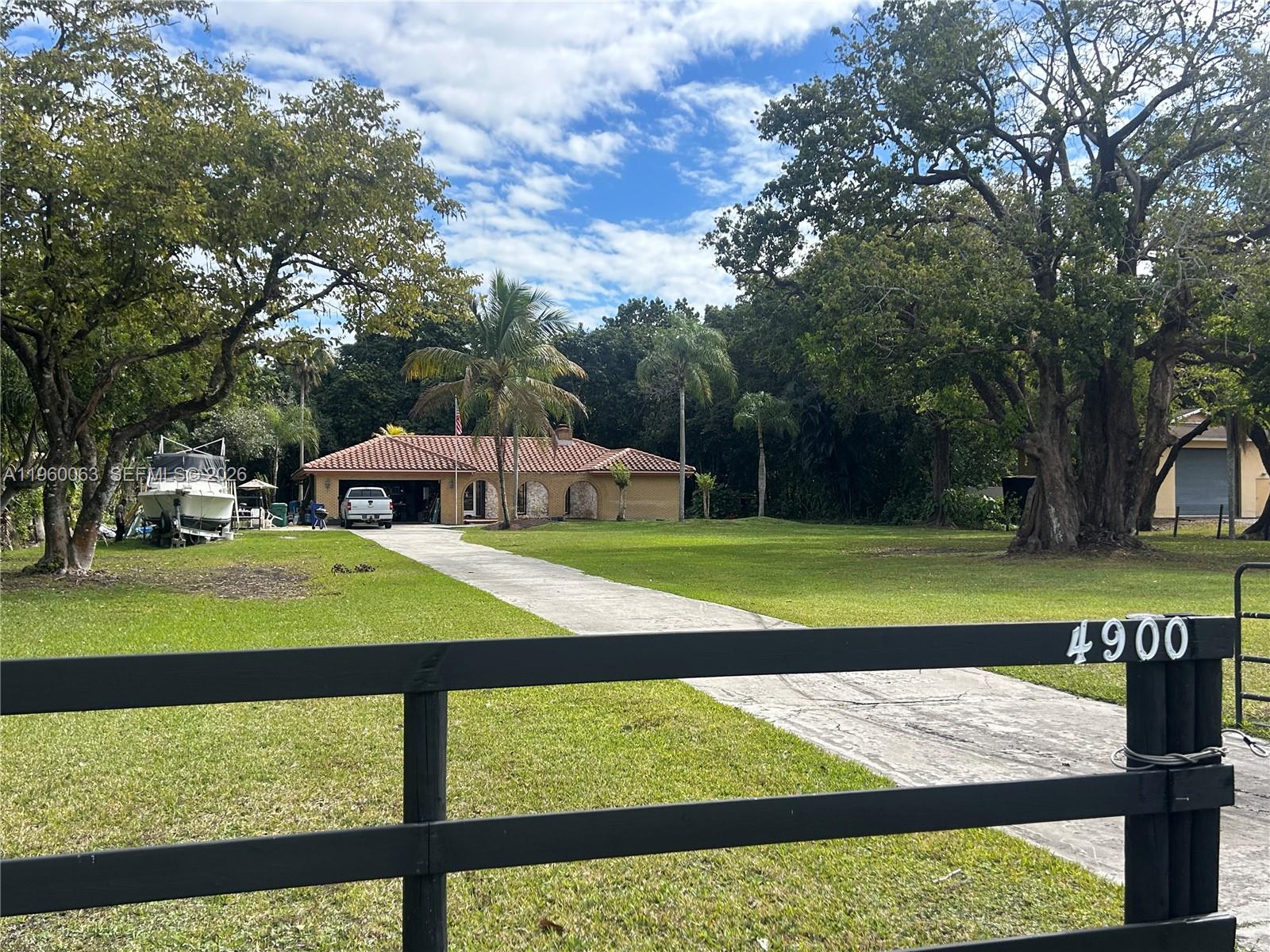 FLA FRUIT LANDS CO SUB NO - Residential