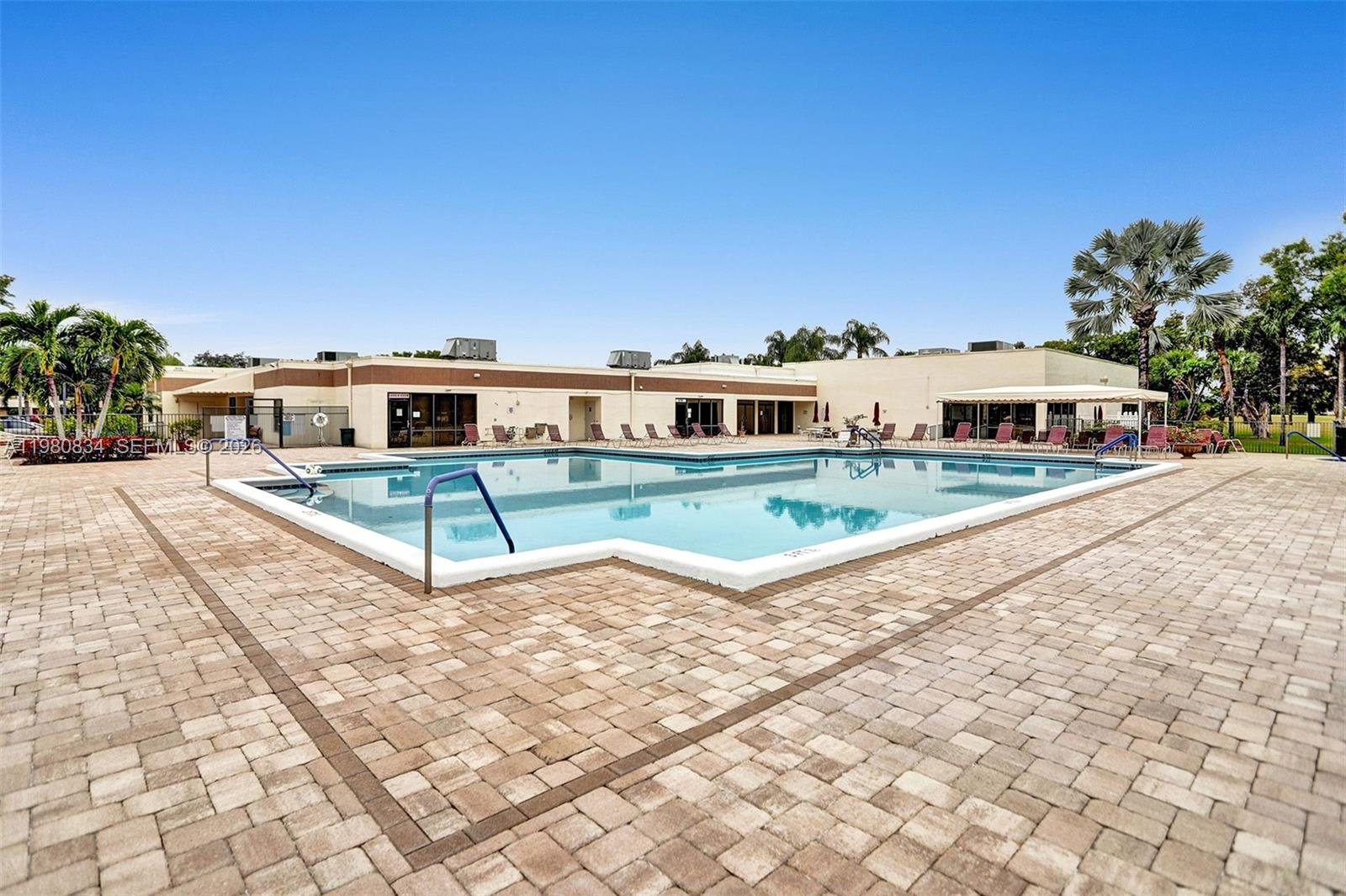 LUCERNE POINTE ONE,TWO,TH - Residential