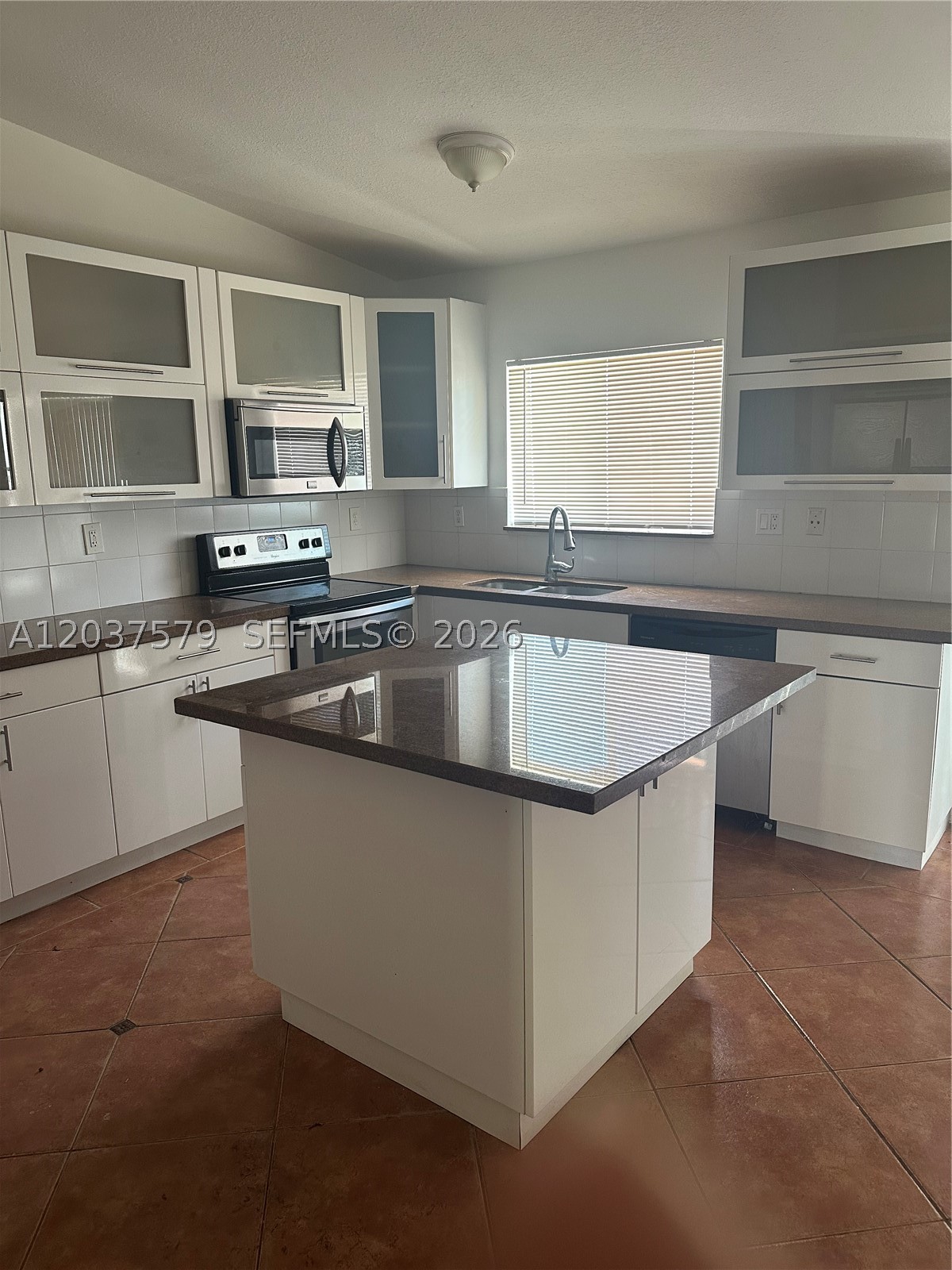 MED SOUTH - Residential Lease