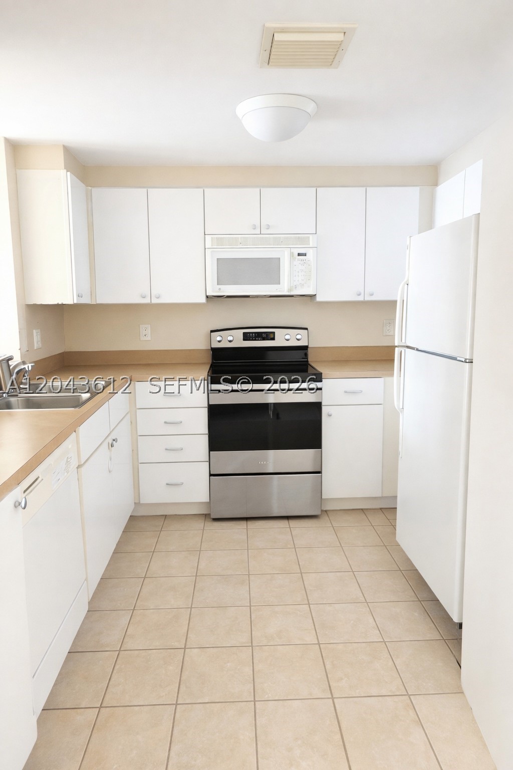 VUE AT BRICKELL CONDO - Residential Lease
