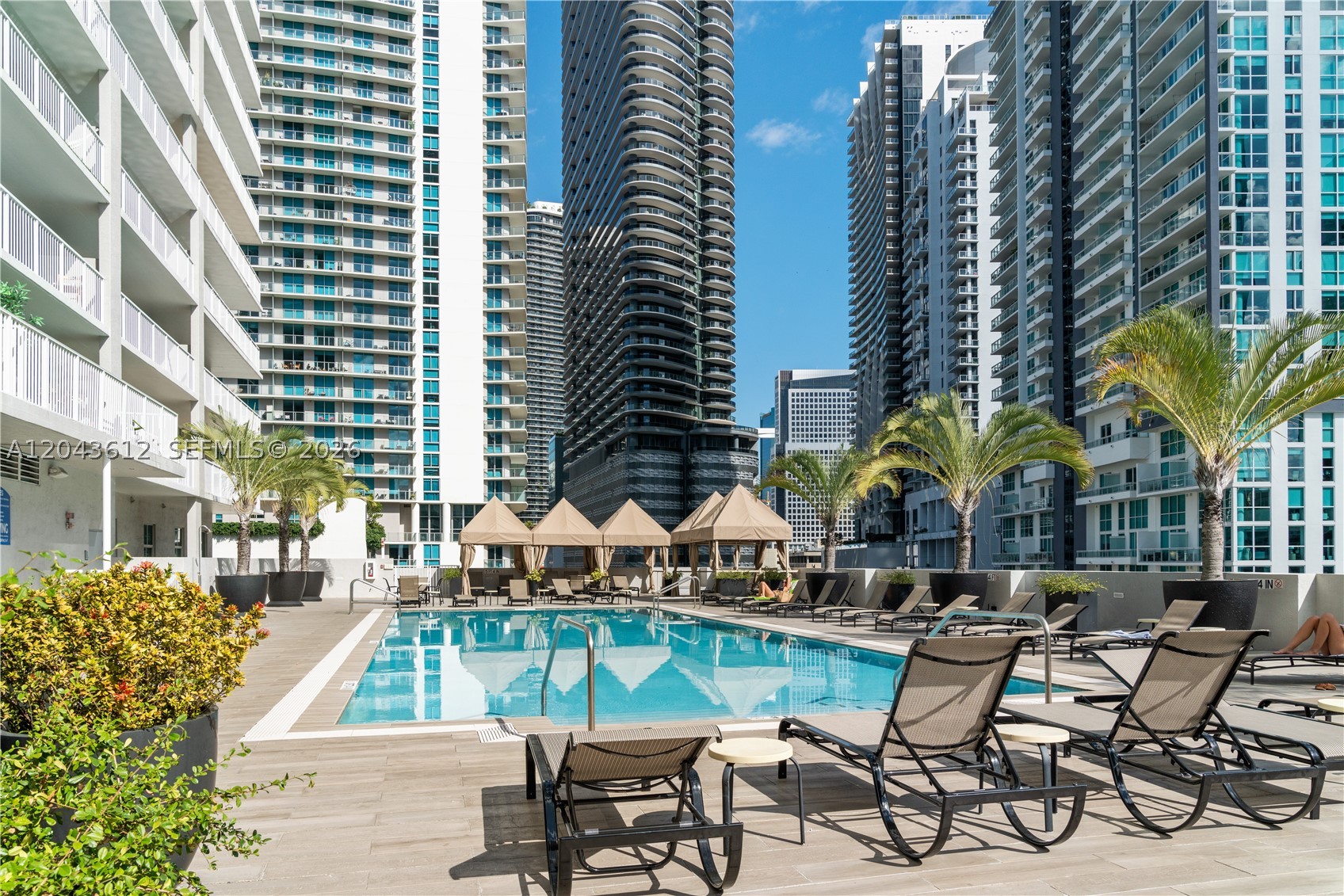 VUE AT BRICKELL CONDO - Residential Lease