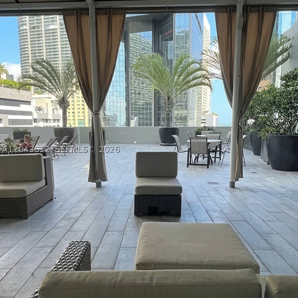 VUE AT BRICKELL CONDO - Residential Lease