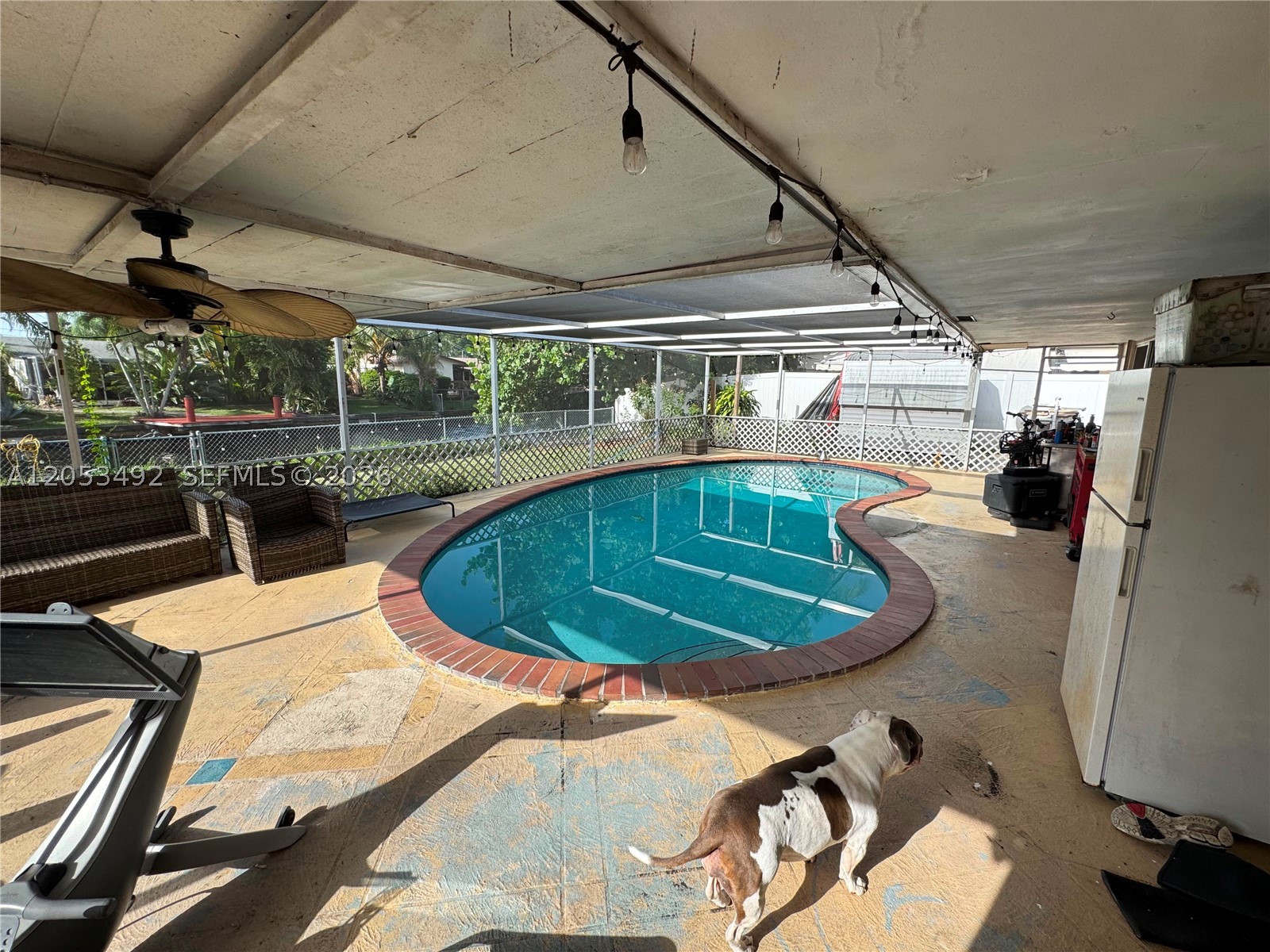 ROYAL PALM ACRES FIRST SE - Residential