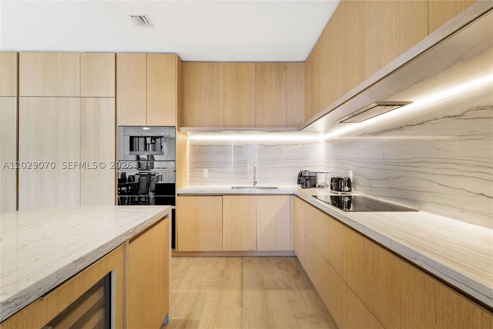 8701 COLLINS AVE CONDO - Residential Lease