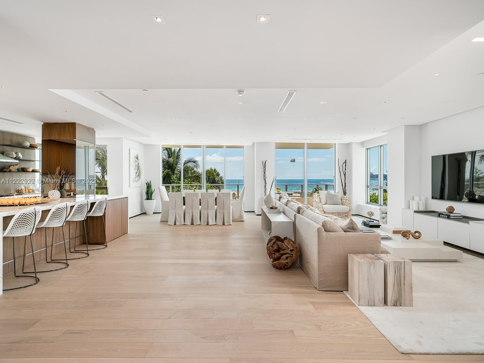 OCEAN HOUSE CONDO - Residential
