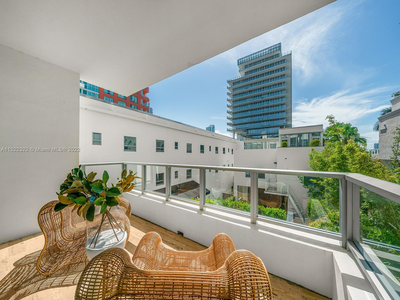OCEAN HOUSE CONDO - Residential