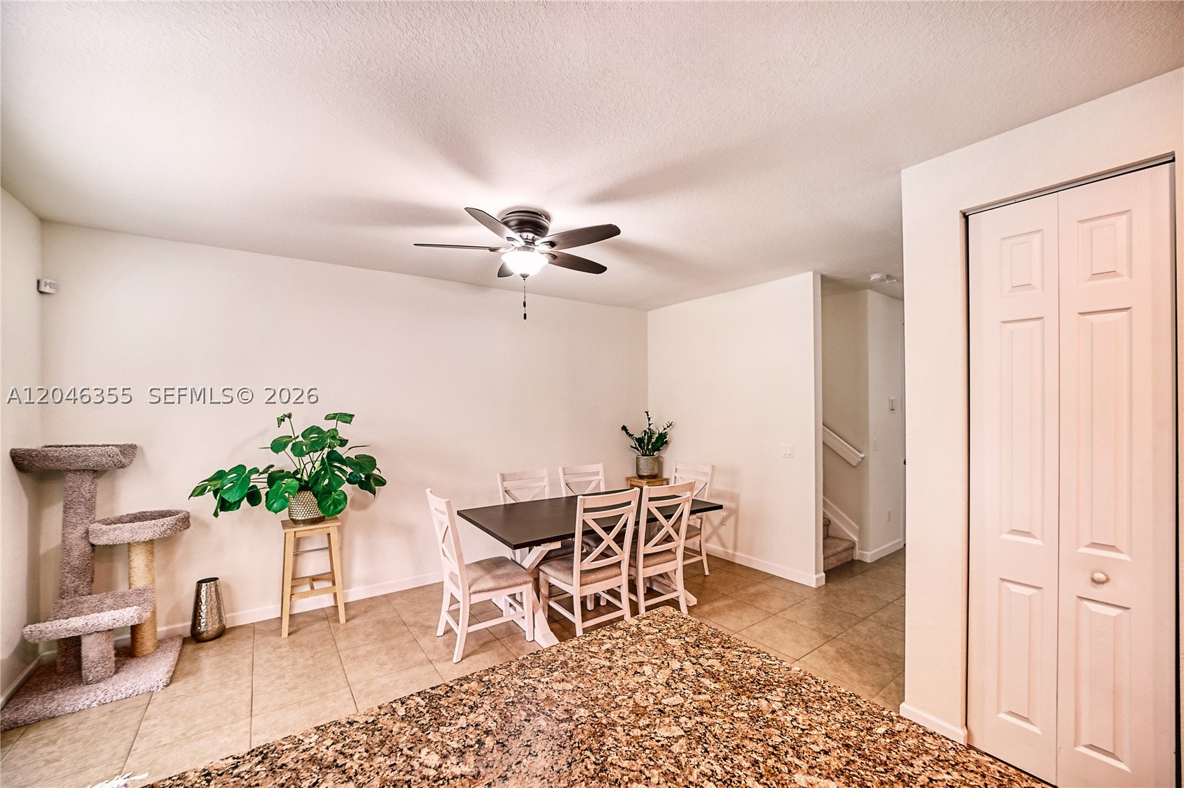 SIMONTON COURT - Residential