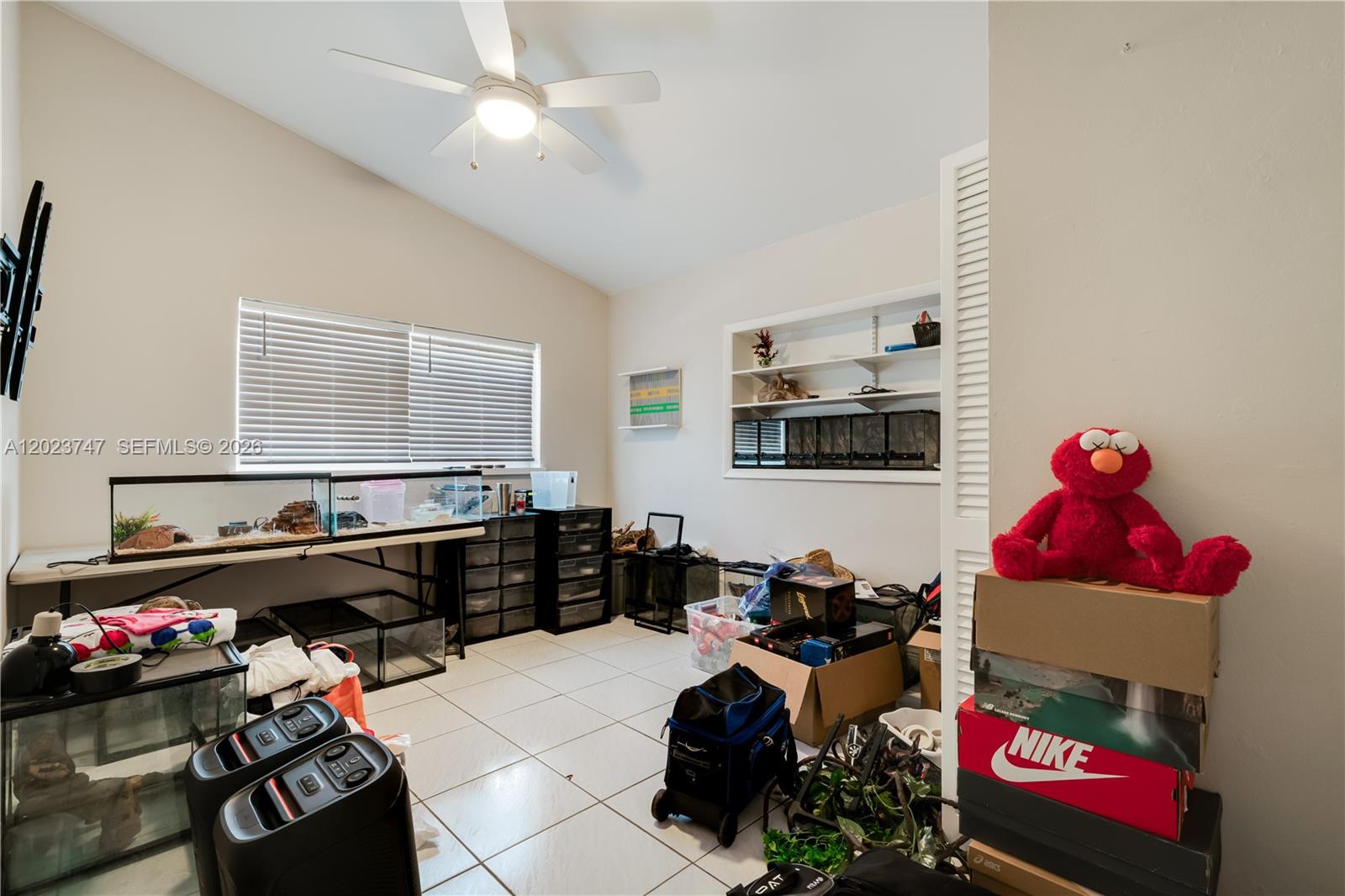 SUNILAND TERRACE - Residential Lease