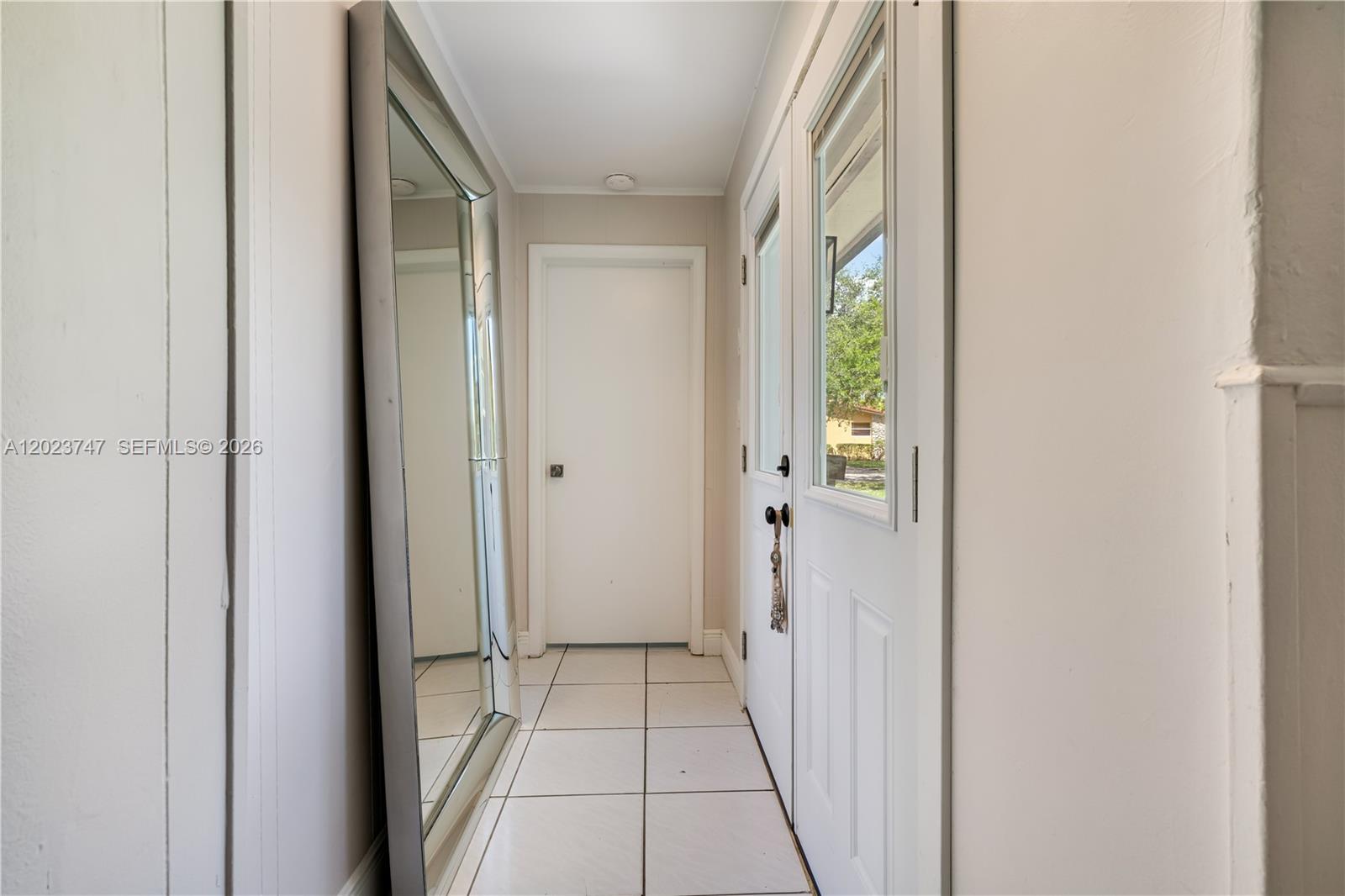 SUNILAND TERRACE - Residential Lease