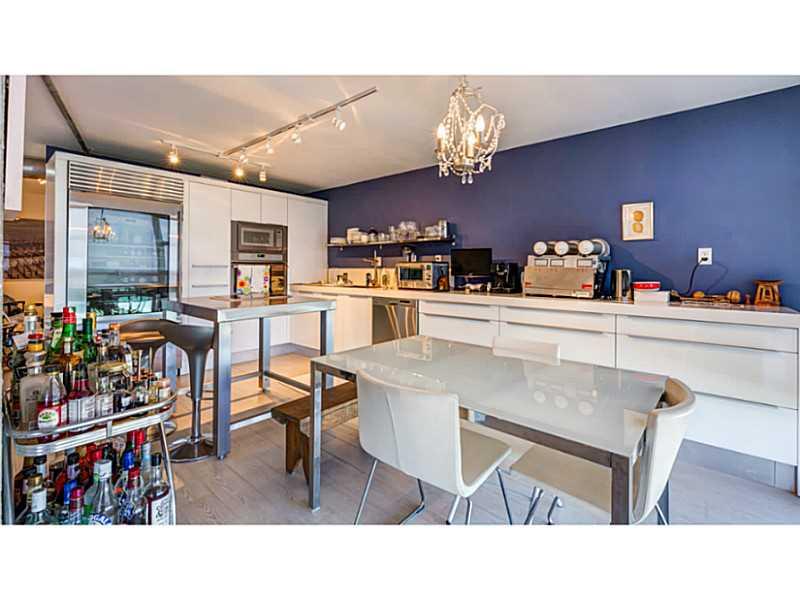 THE RIVIERA CONDO - Residential Lease