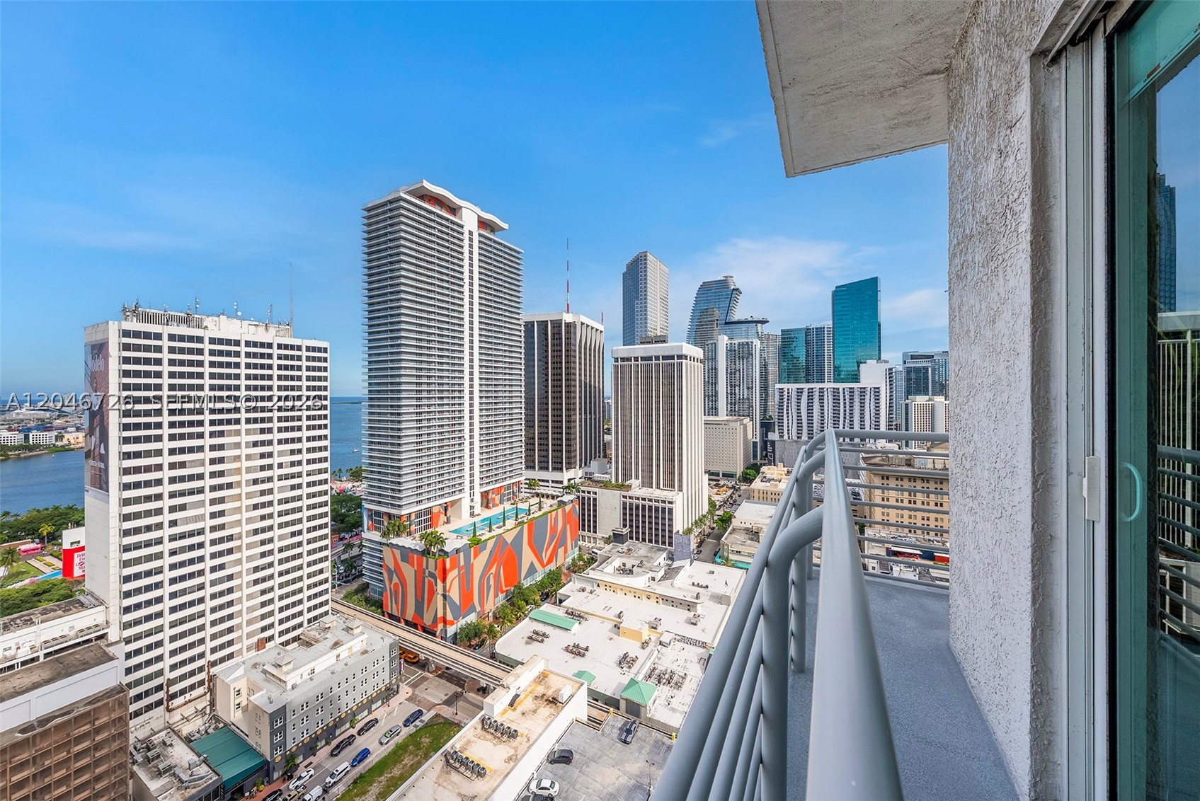 THE LOFT DOWNTOWN II COND - Residential