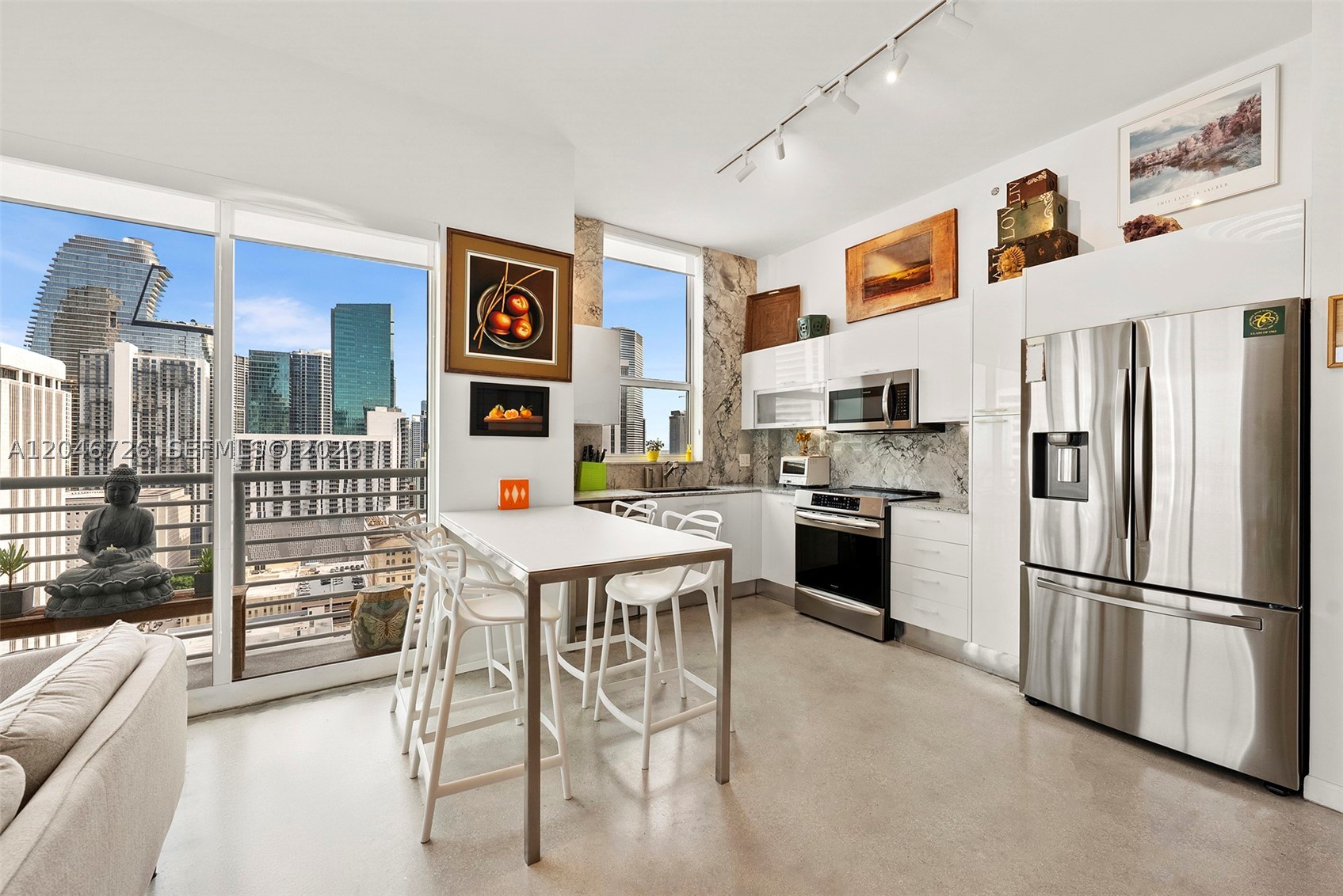 THE LOFT DOWNTOWN II COND - Residential