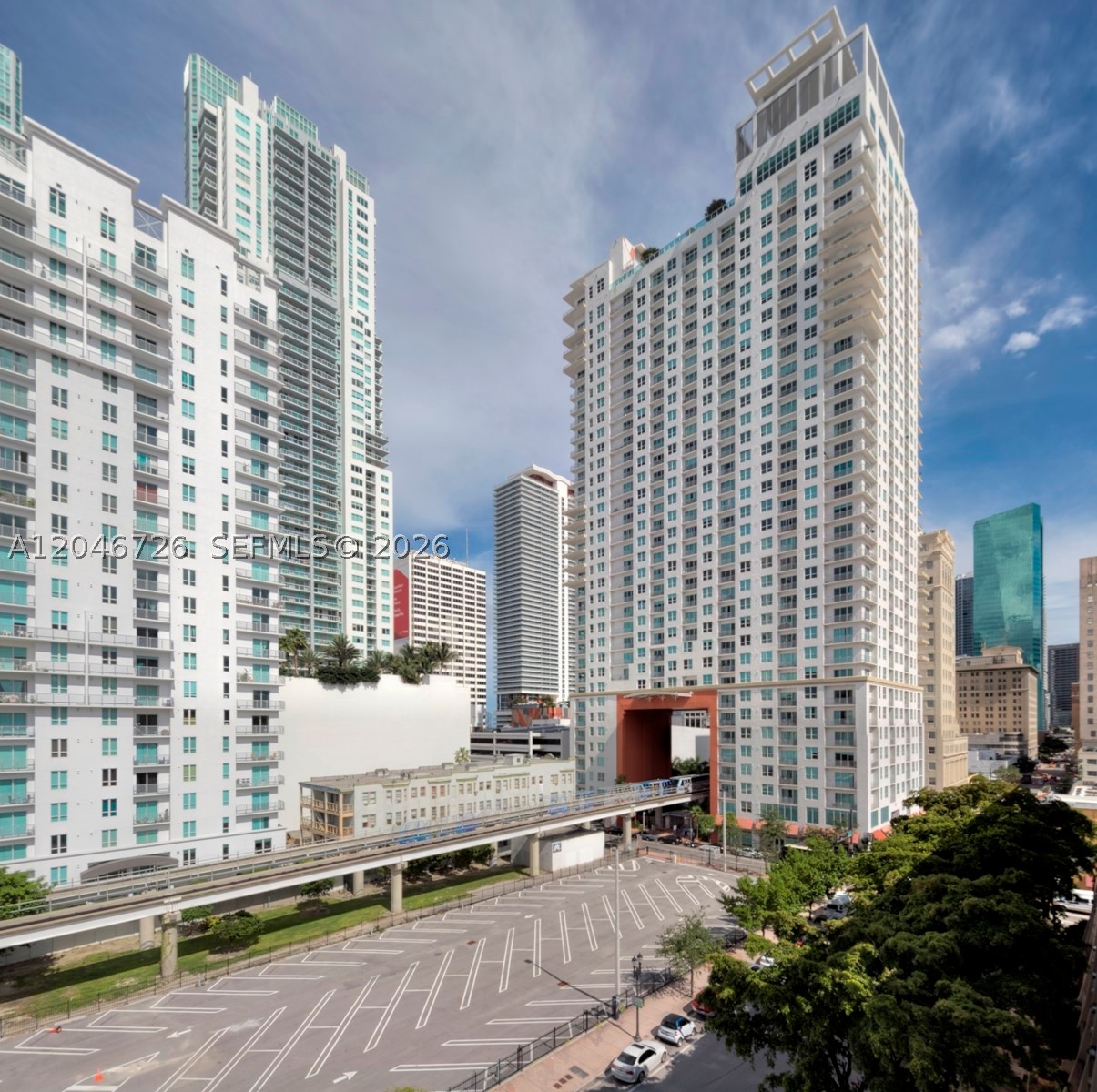 THE LOFT DOWNTOWN II COND - Residential