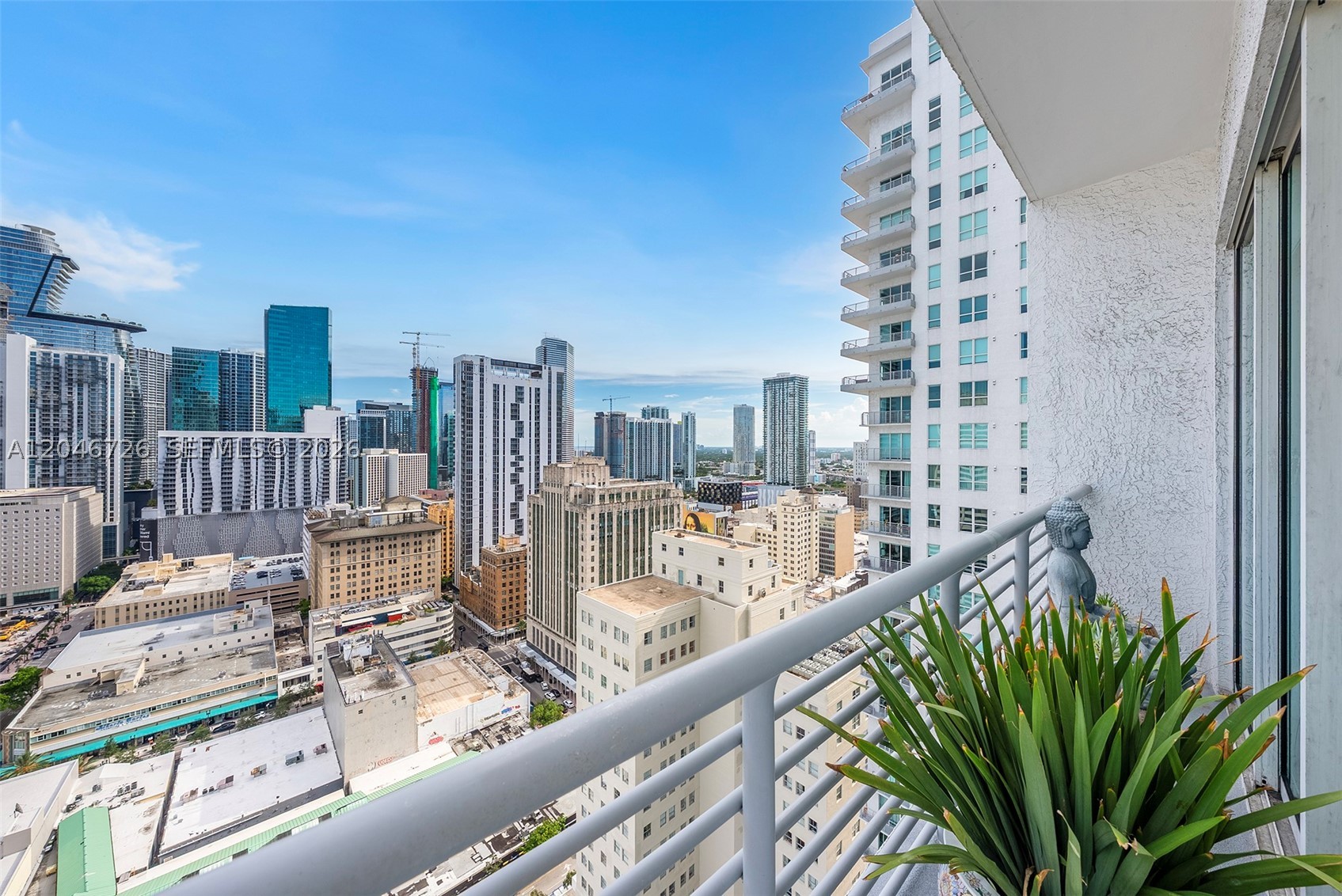 THE LOFT DOWNTOWN II COND - Residential