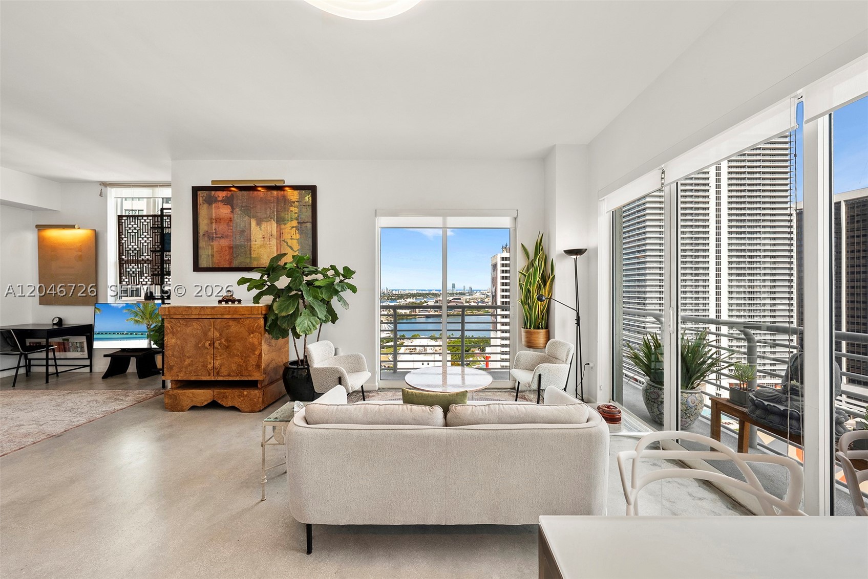 THE LOFT DOWNTOWN II COND - Residential