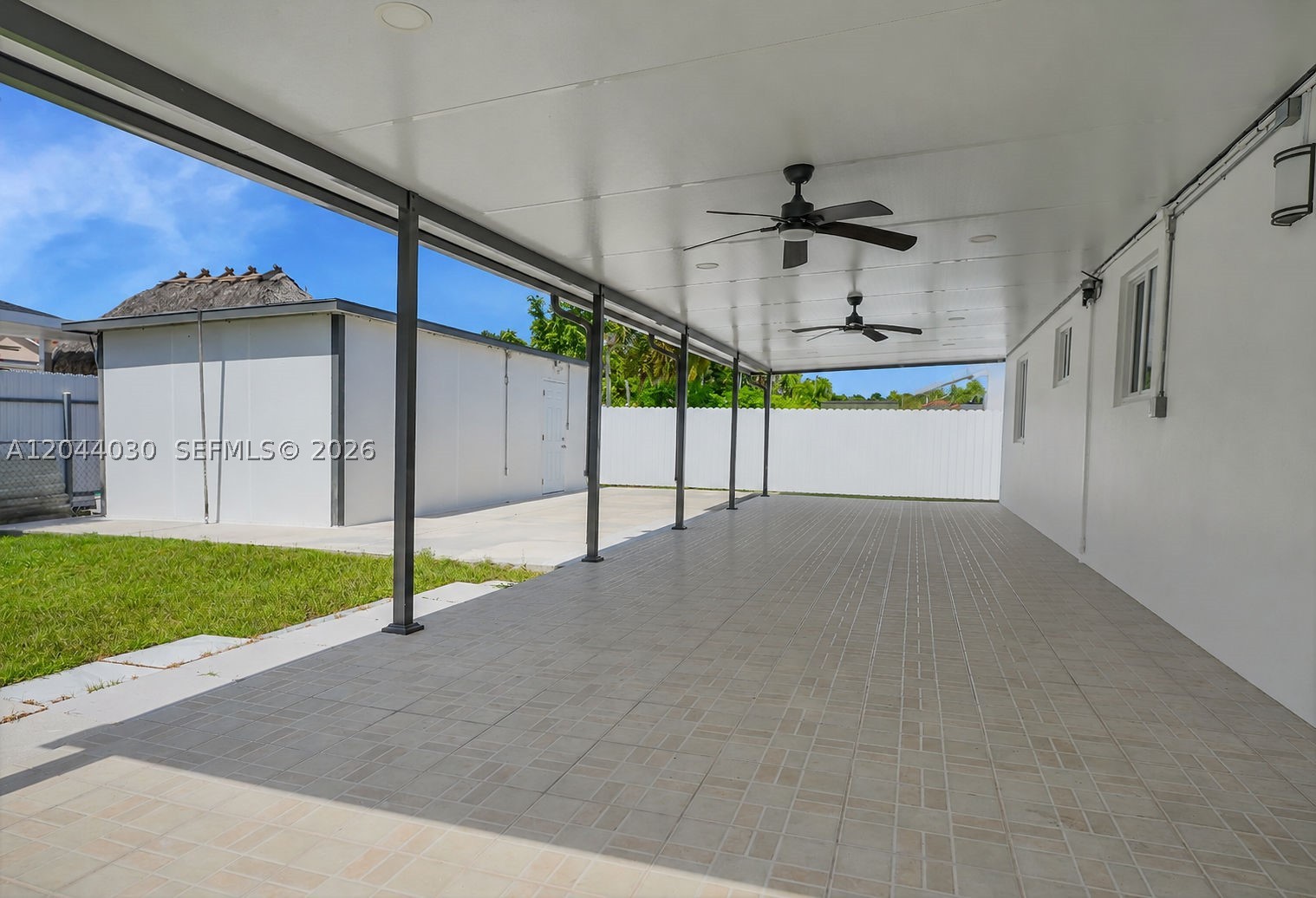 Estate Homes - Residential