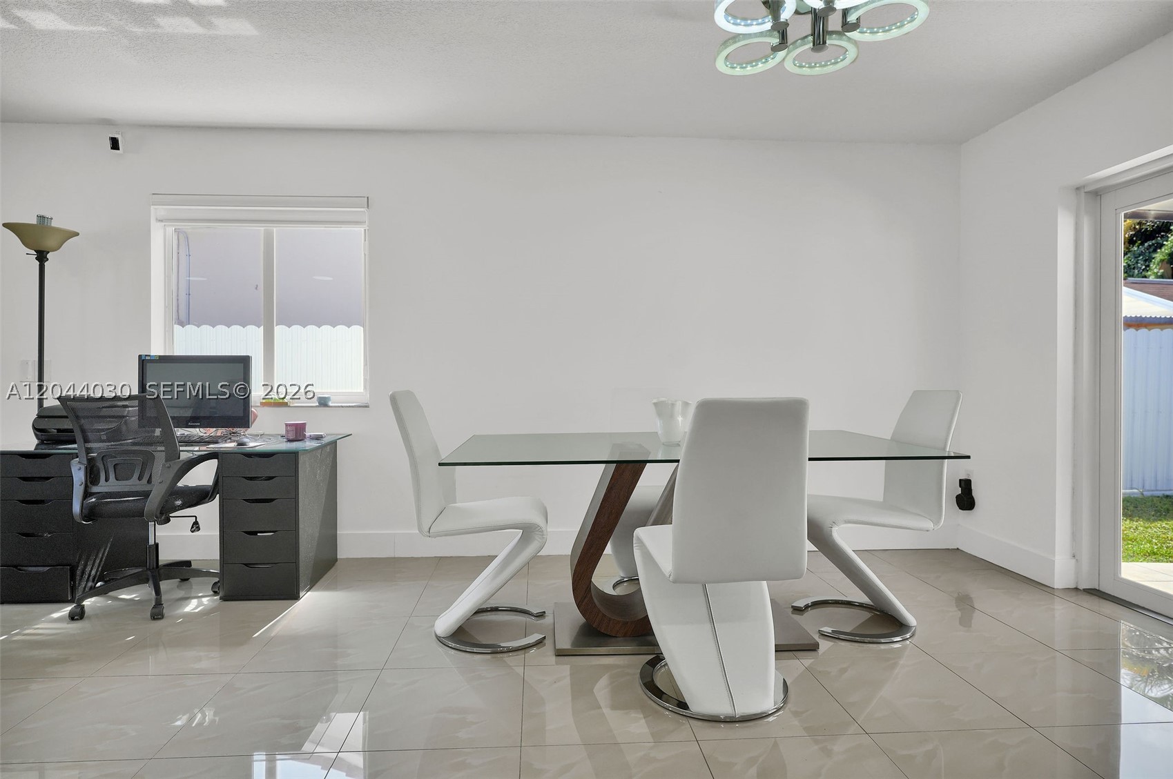 Estate Homes - Residential