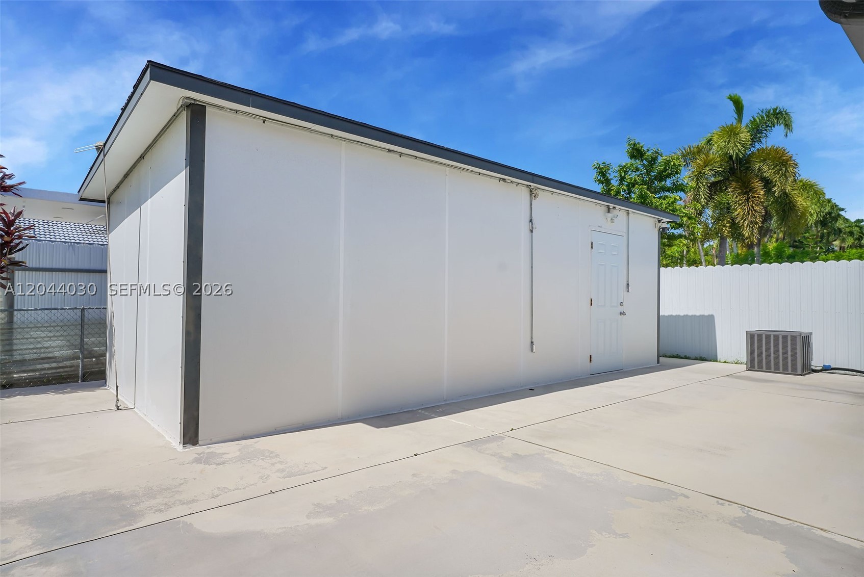 Estate Homes - Residential