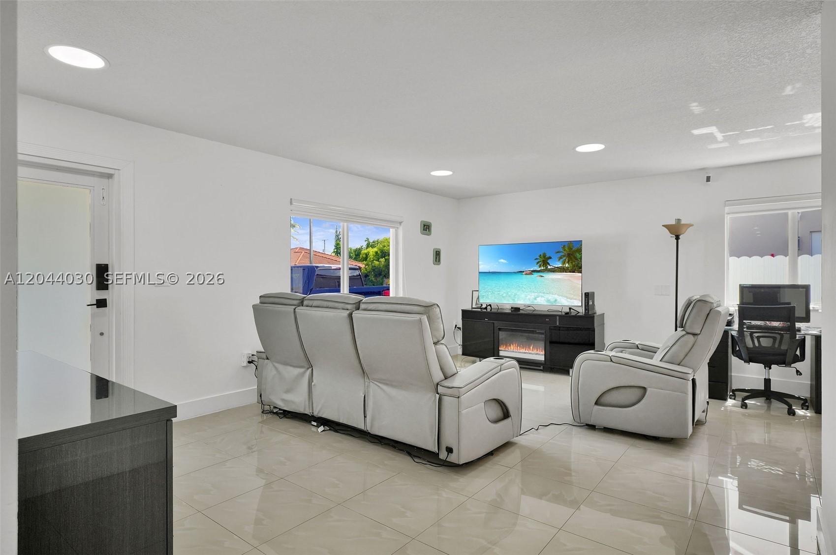 Estate Homes - Residential