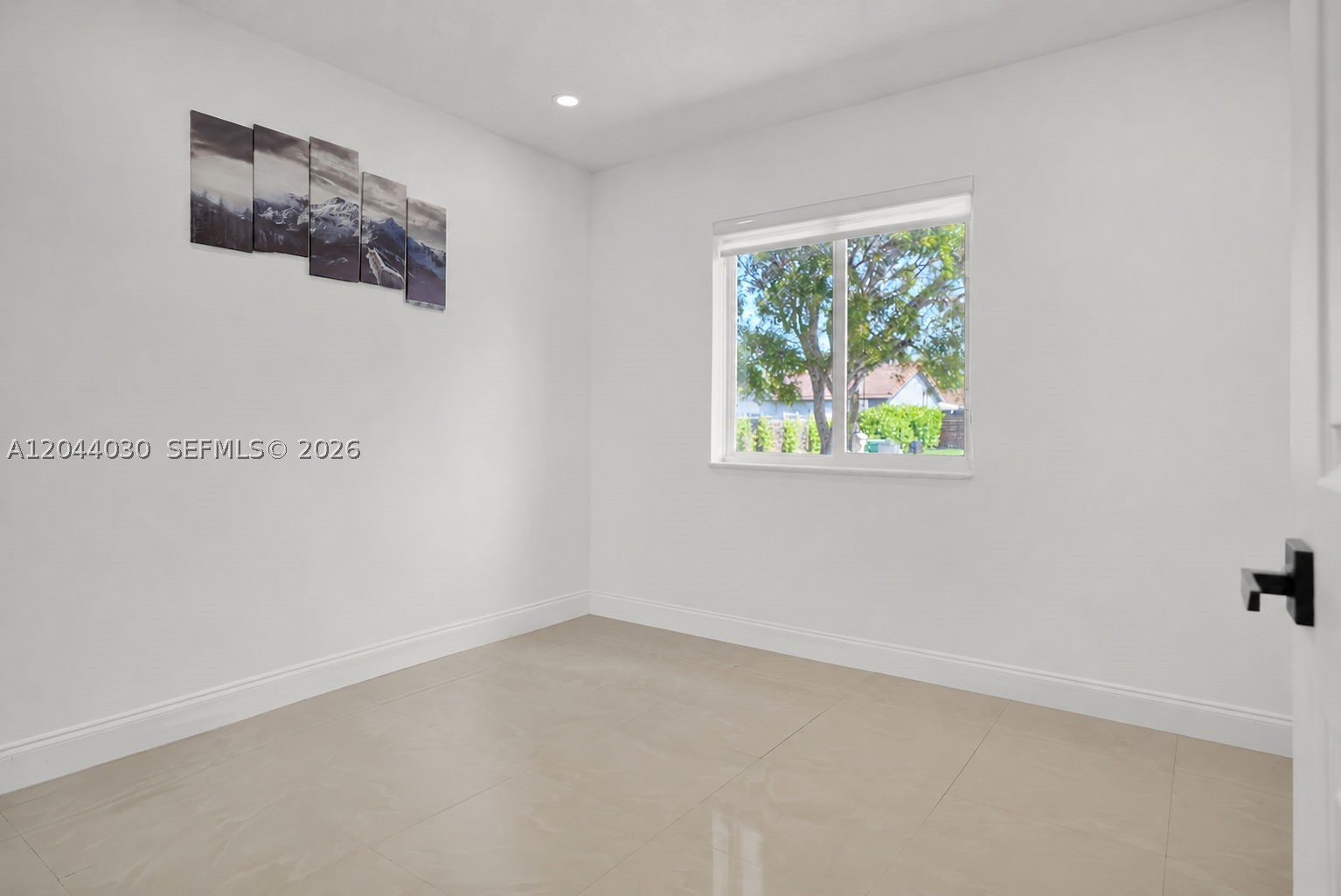 Estate Homes - Residential