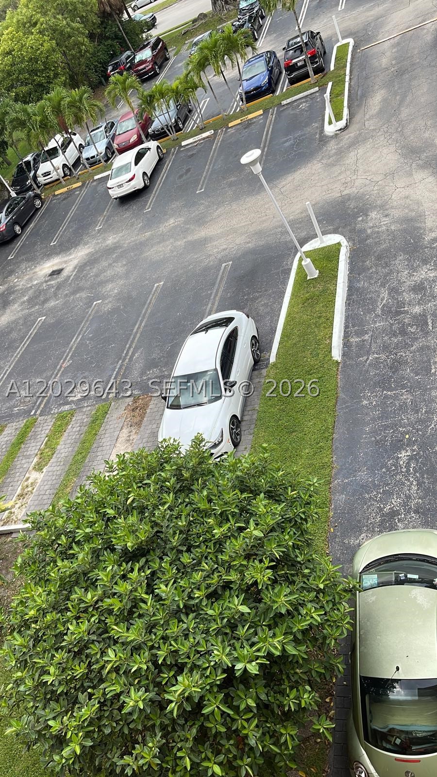 FERNWOODS CONDO NO 1 - Residential Lease