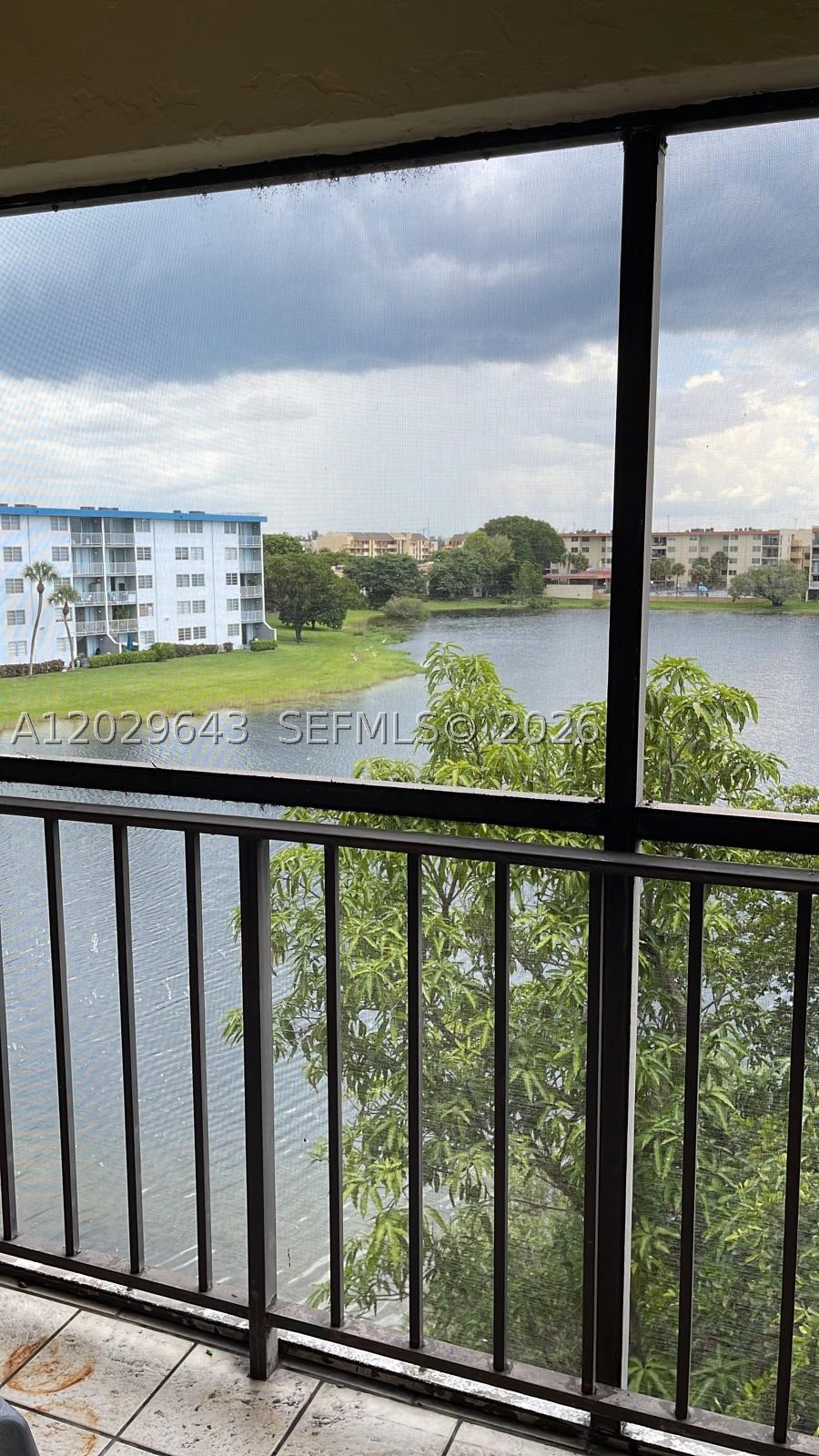 FERNWOODS CONDO NO 1 - Residential Lease