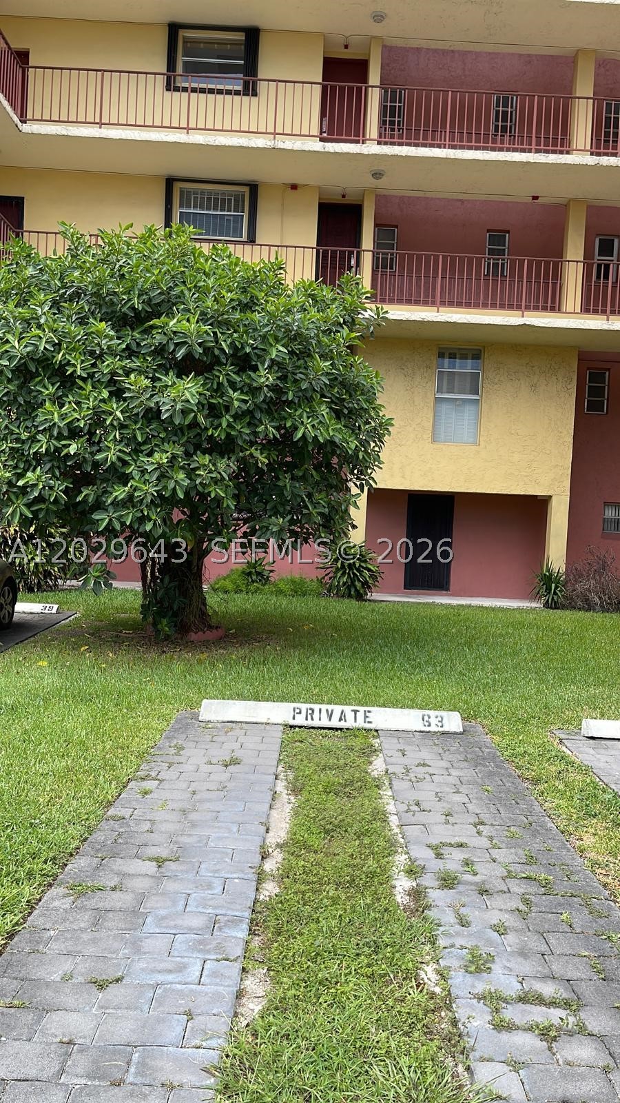 FERNWOODS CONDO NO 1 - Residential Lease