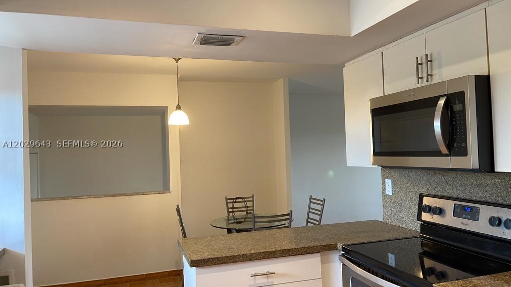 FERNWOODS CONDO NO 1 - Residential Lease