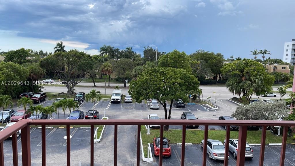 FERNWOODS CONDO NO 1 - Residential Lease