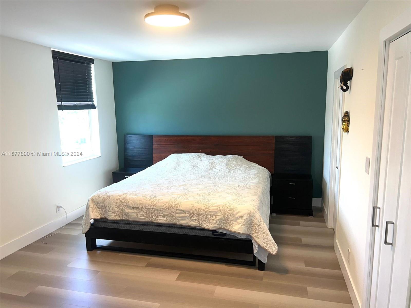 GOLDEN HORN SOUTH CONDO - Residential