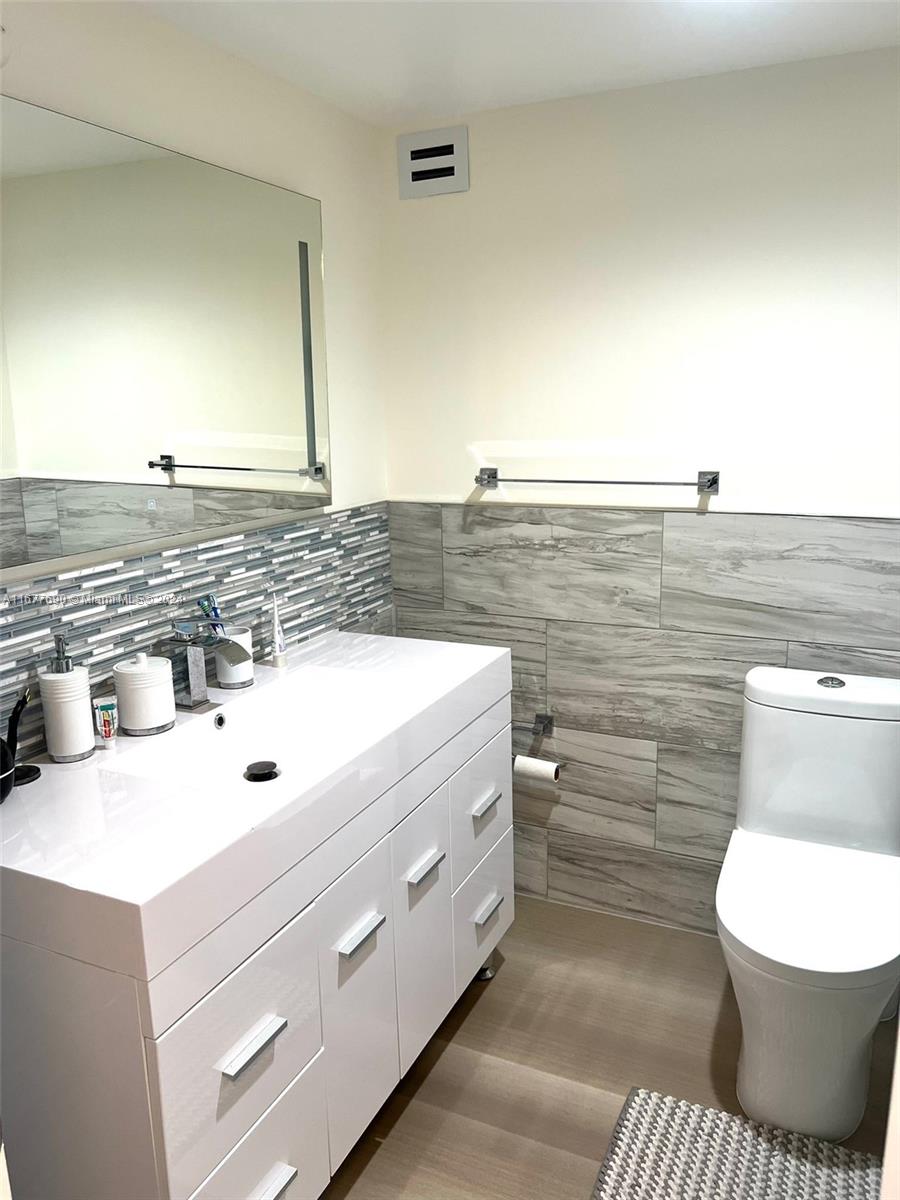 GOLDEN HORN SOUTH CONDO - Residential