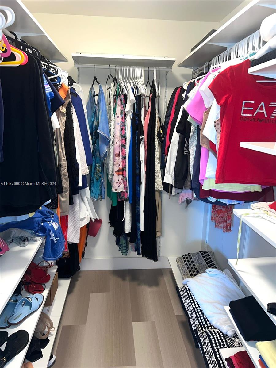 GOLDEN HORN SOUTH CONDO - Residential