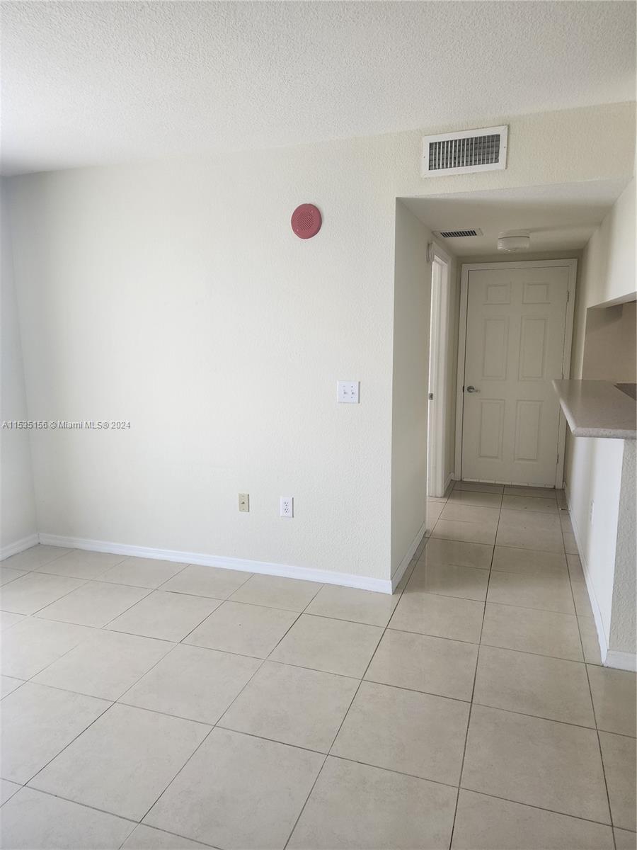 SEYBOLD POINTE CONDO - Residential Lease