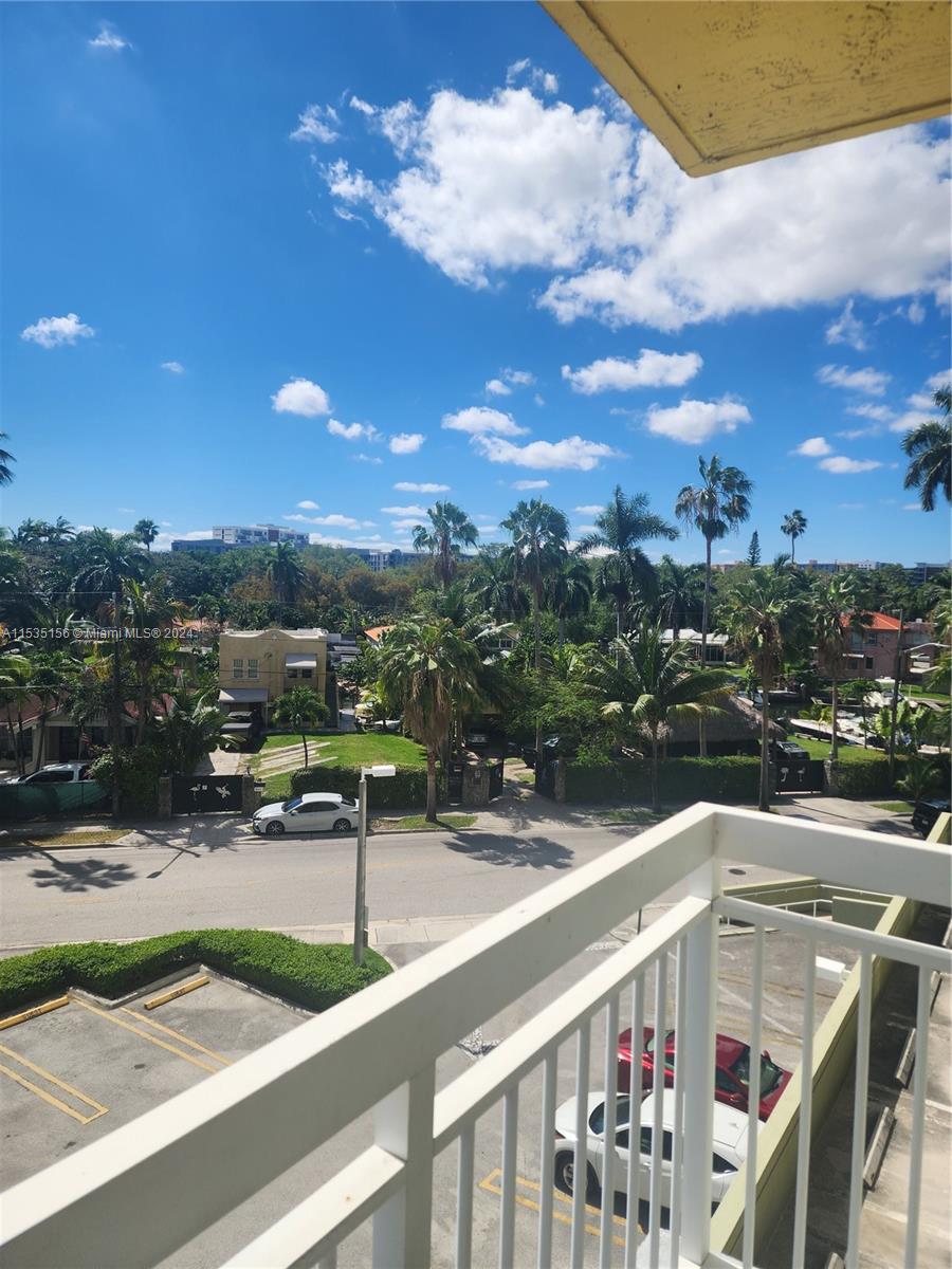 SEYBOLD POINTE CONDO - Residential Lease