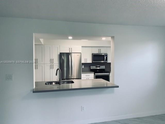 FAIRWAYS AT BONAVENTURE C - Residential Lease