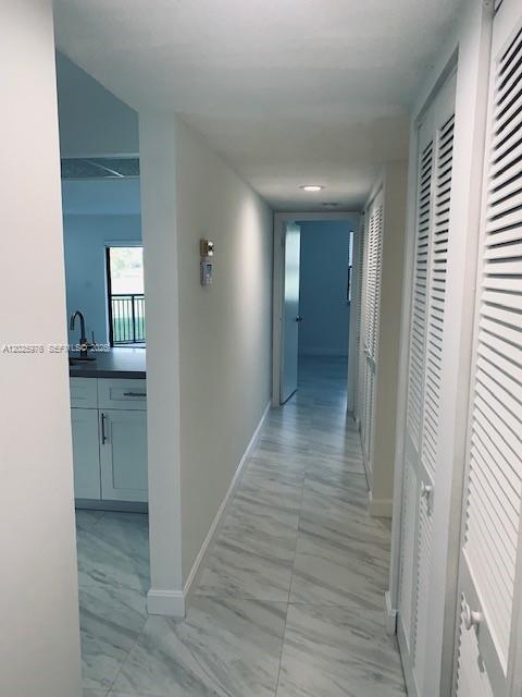 FAIRWAYS AT BONAVENTURE C - Residential Lease