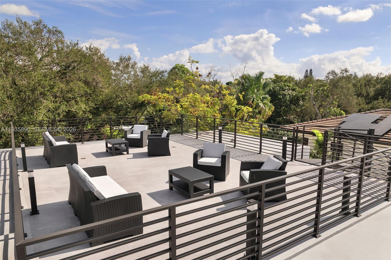 PINECREST VILLAS - Residential