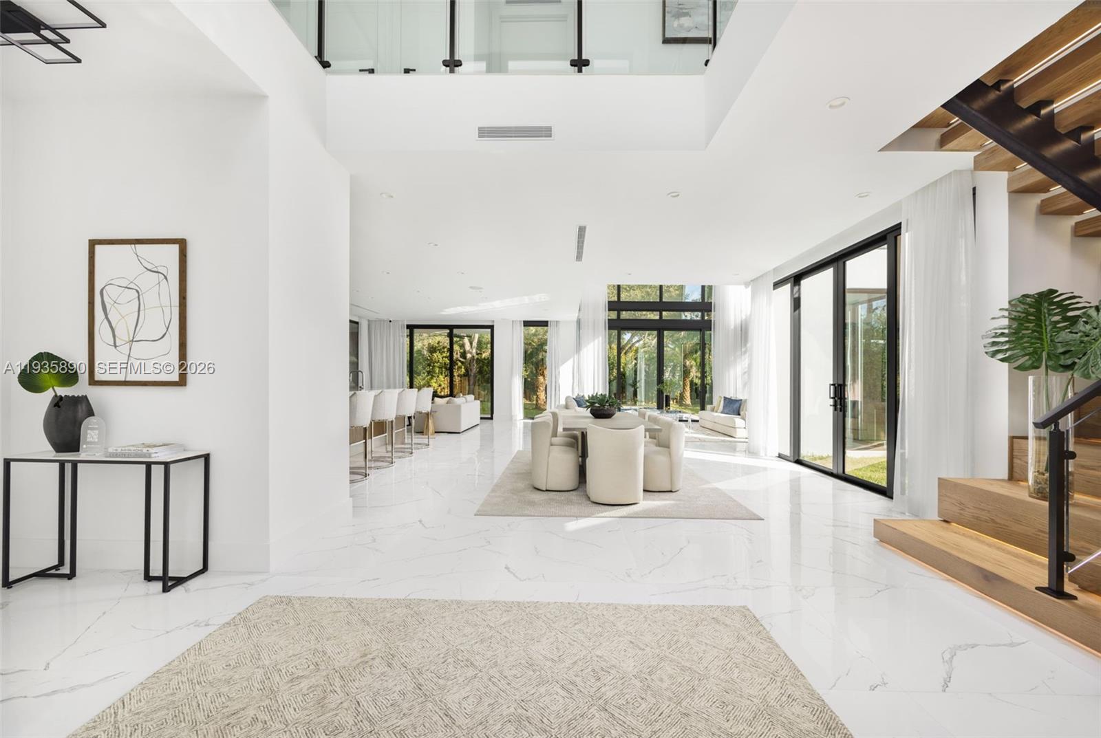 PINECREST VILLAS - Residential