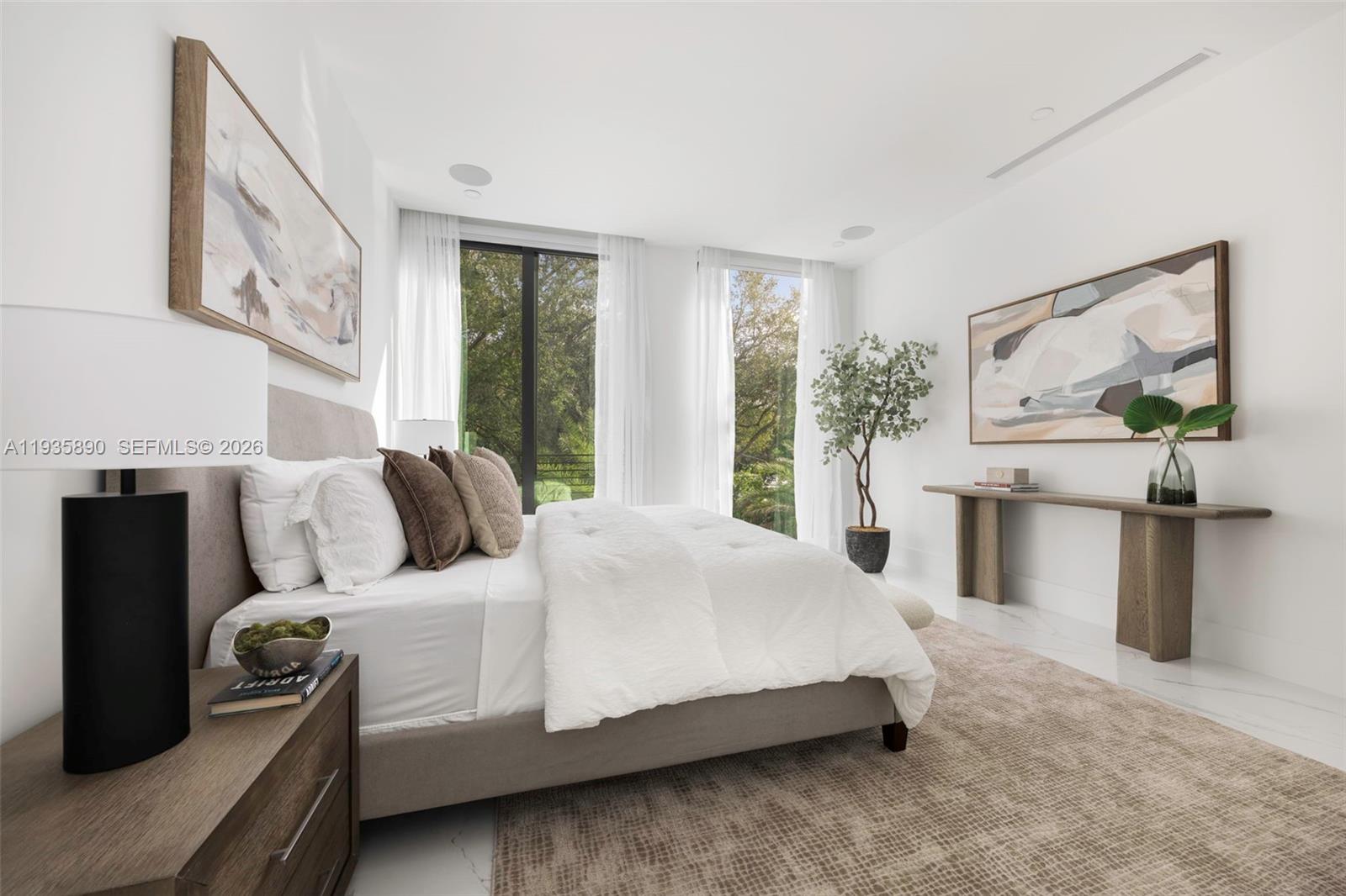 PINECREST VILLAS - Residential