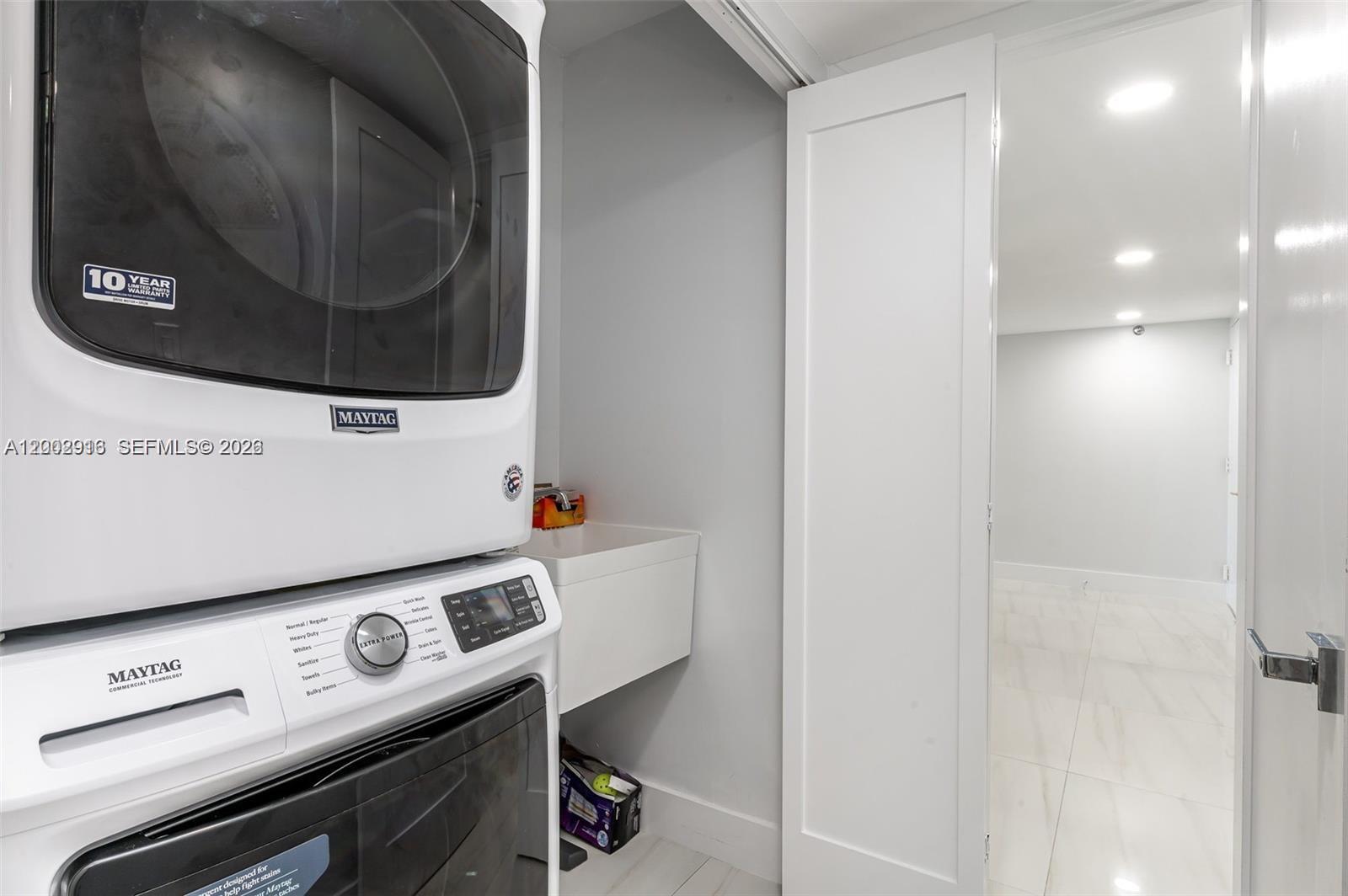 REGENCY HIGHLAND CLUB CON - Residential