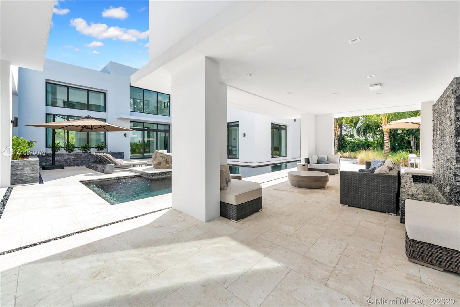 SNAPPER CREEK LAKES SUB - Residential