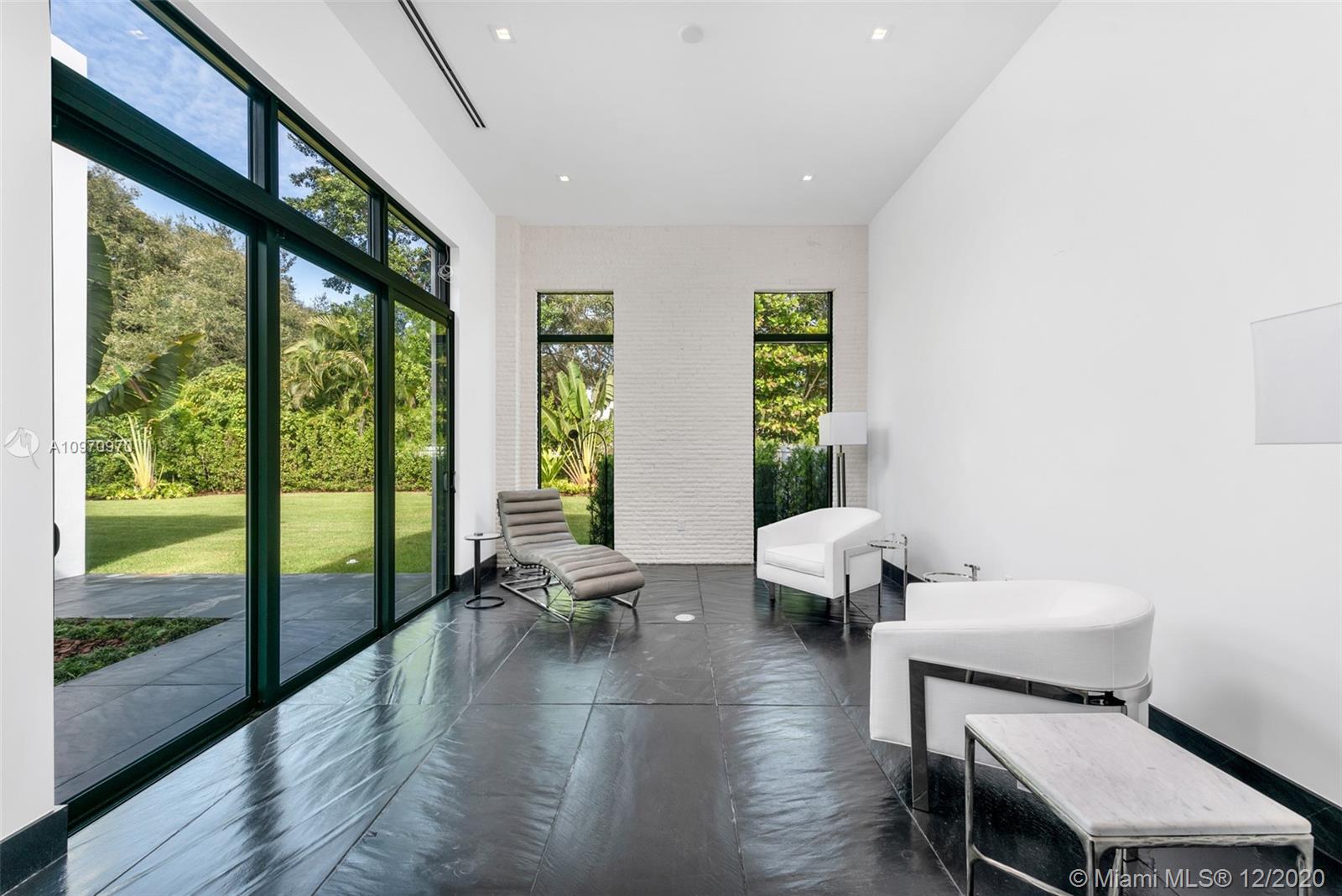 SNAPPER CREEK LAKES SUB - Residential